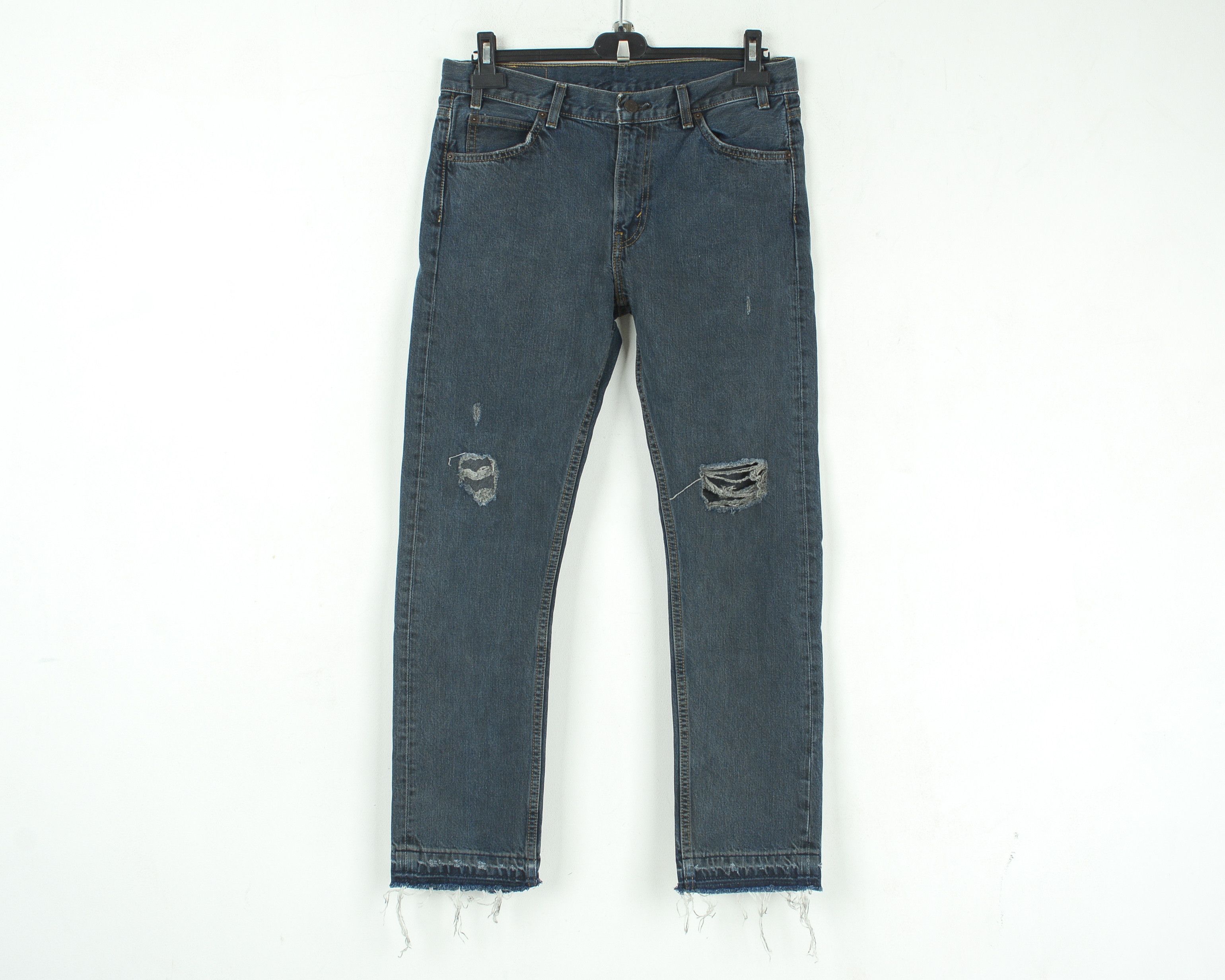 Levi's 505 C Mens W29 L30 Slim Straight Jeans Pants Trousers Ripped Size US 29 - 3 Thumbnail