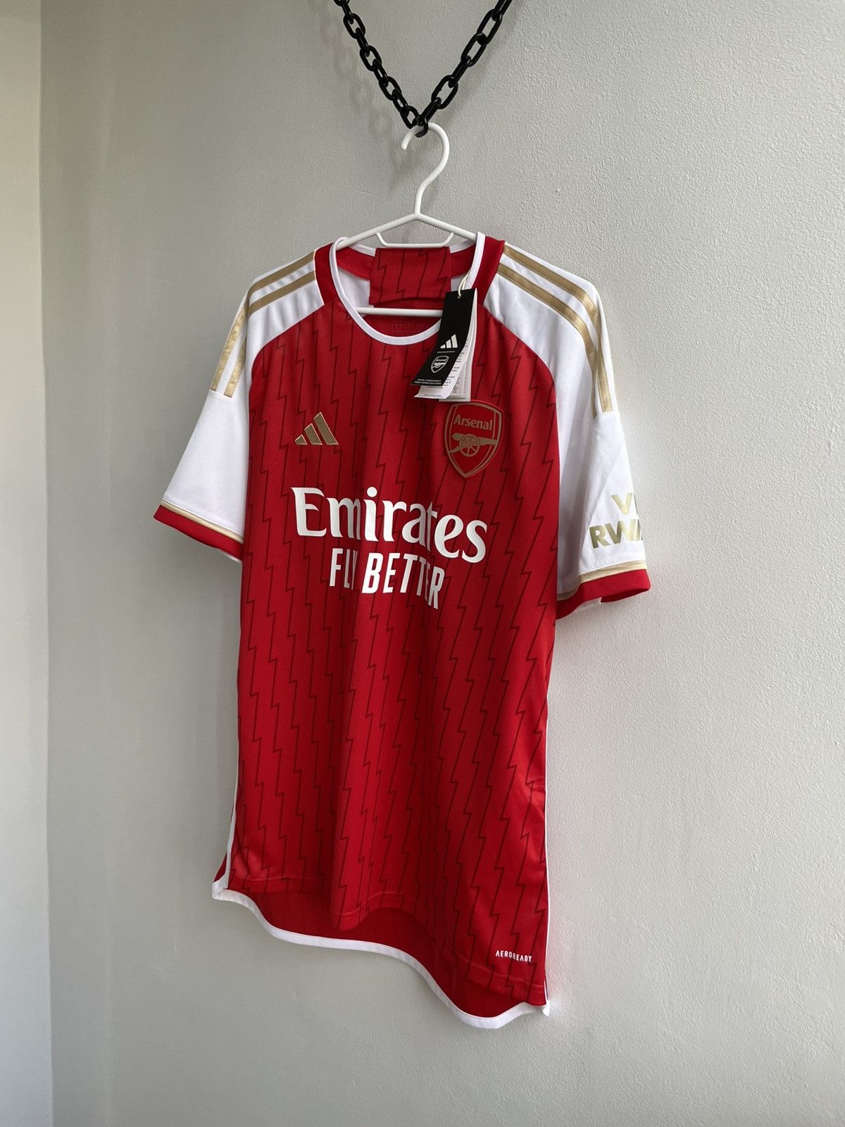 Vintage New Arsenal 2023 2024 Football Shirt Soccer Jersey HR6929 Size US L / EU 52-54 / 3 - 2 Thumbnail