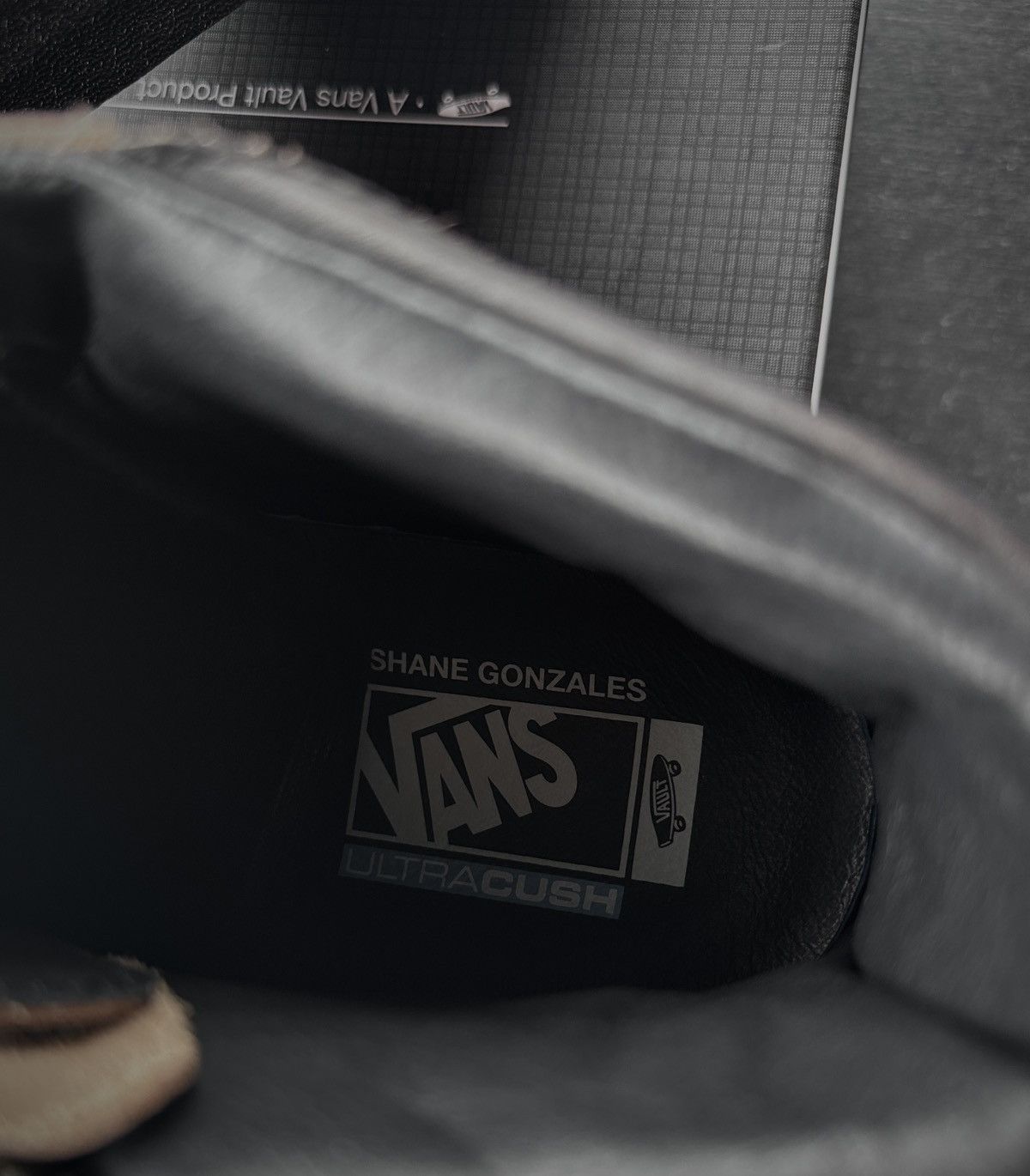 Midnight Studios × Vans Shane Gonzales x Vans Sk8-Hi Reissue Strap VLT LX Size US 10 / EU 43 - 10 Thumbnail