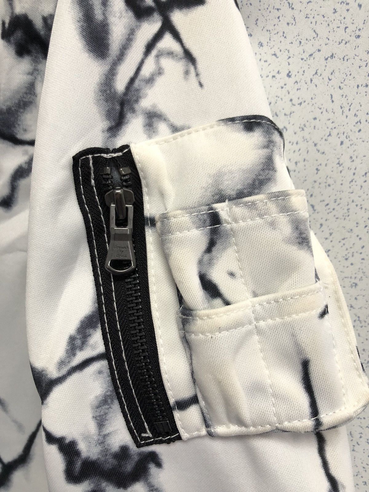 Grailed Growth By Grails Bomber Jacket Size US L / EU 52-54 / 3 - 9 Thumbnail
