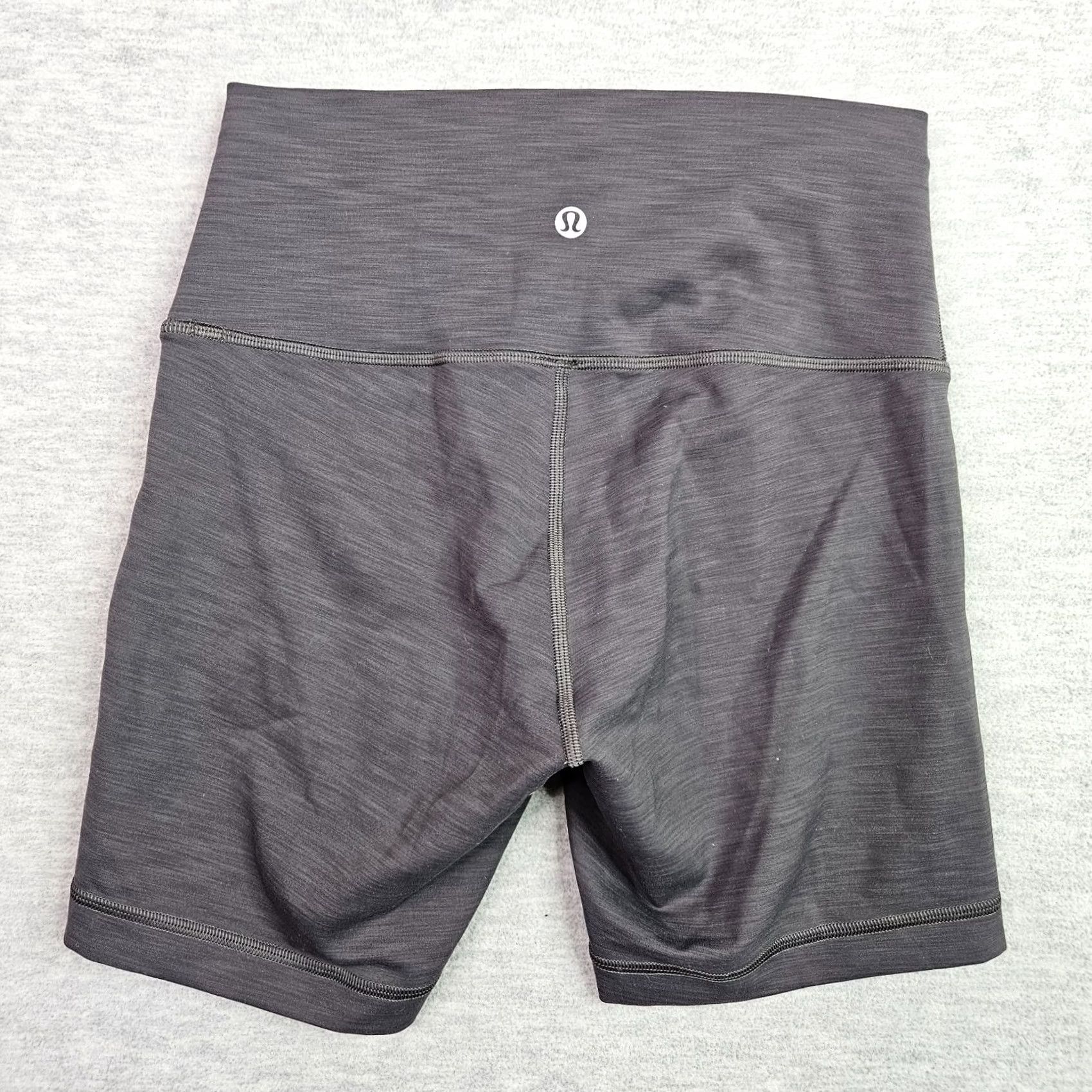Lululemon Lululemon Black High Rise Bike Shorts Women 6 Athletic Yoga Running Size 28" / US 6 / IT 42 - 2 Thumbnail