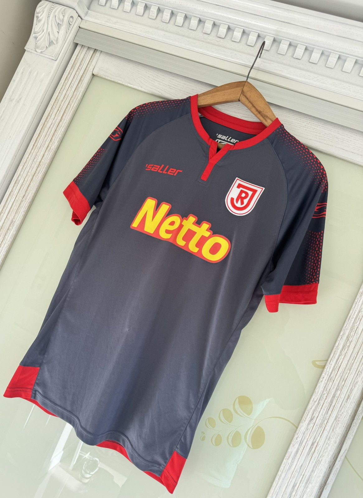 Vintage Jahn Regensburg 2020-2021 Third Soccer Jersey Football Shirt Size US M / EU 48-50 / 2 - 4 Thumbnail