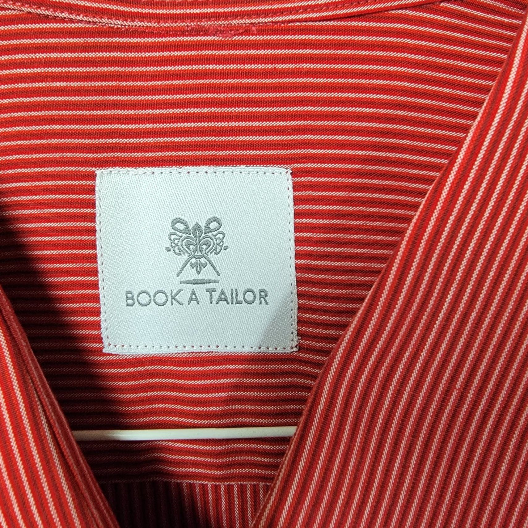 Vintage book a tailor Shirt Mens 2XL Dress Shirt Long Sleeve Button-Up Business Casual Red Cotton Striped Size US XXL / EU 58 / 5 - 2 Thumbnail