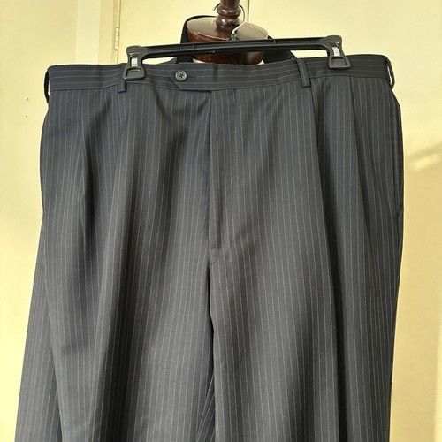 Jos. A. Bank Jos. A. Bank Mens 44L Navy Striped 100% Wool 2 Piece Suit Wi Size 44L - 14 Thumbnail
