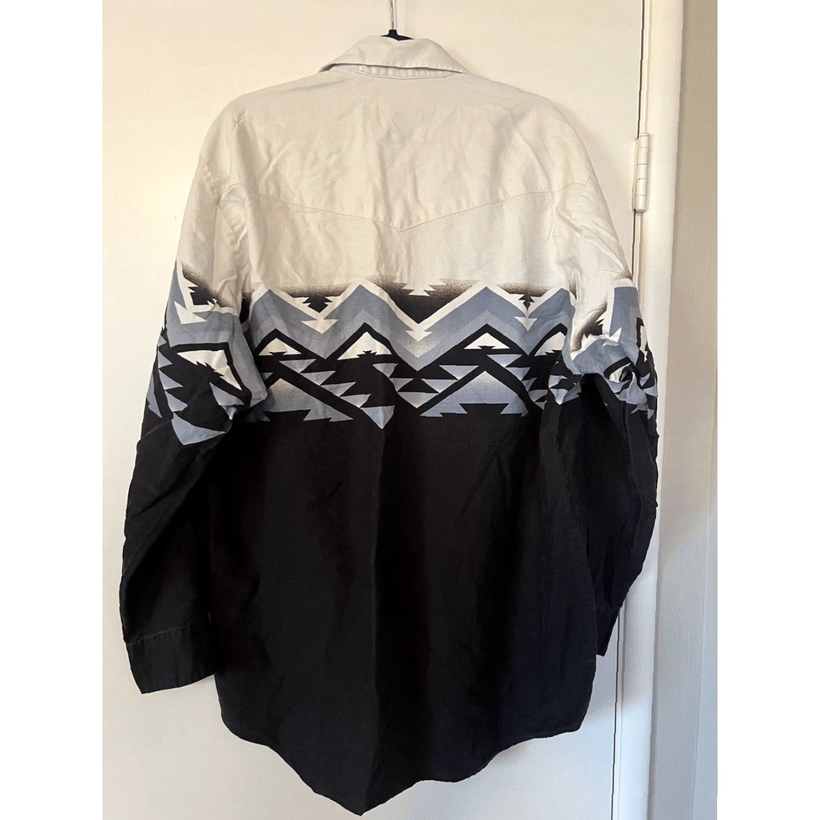Roper Roper Shirt Mens 2XL Vintage USA Aztec Design Canvas Button-Up Collared Long Sleeve Size US XXL / EU 58 / 5 - 2 Thumbnail
