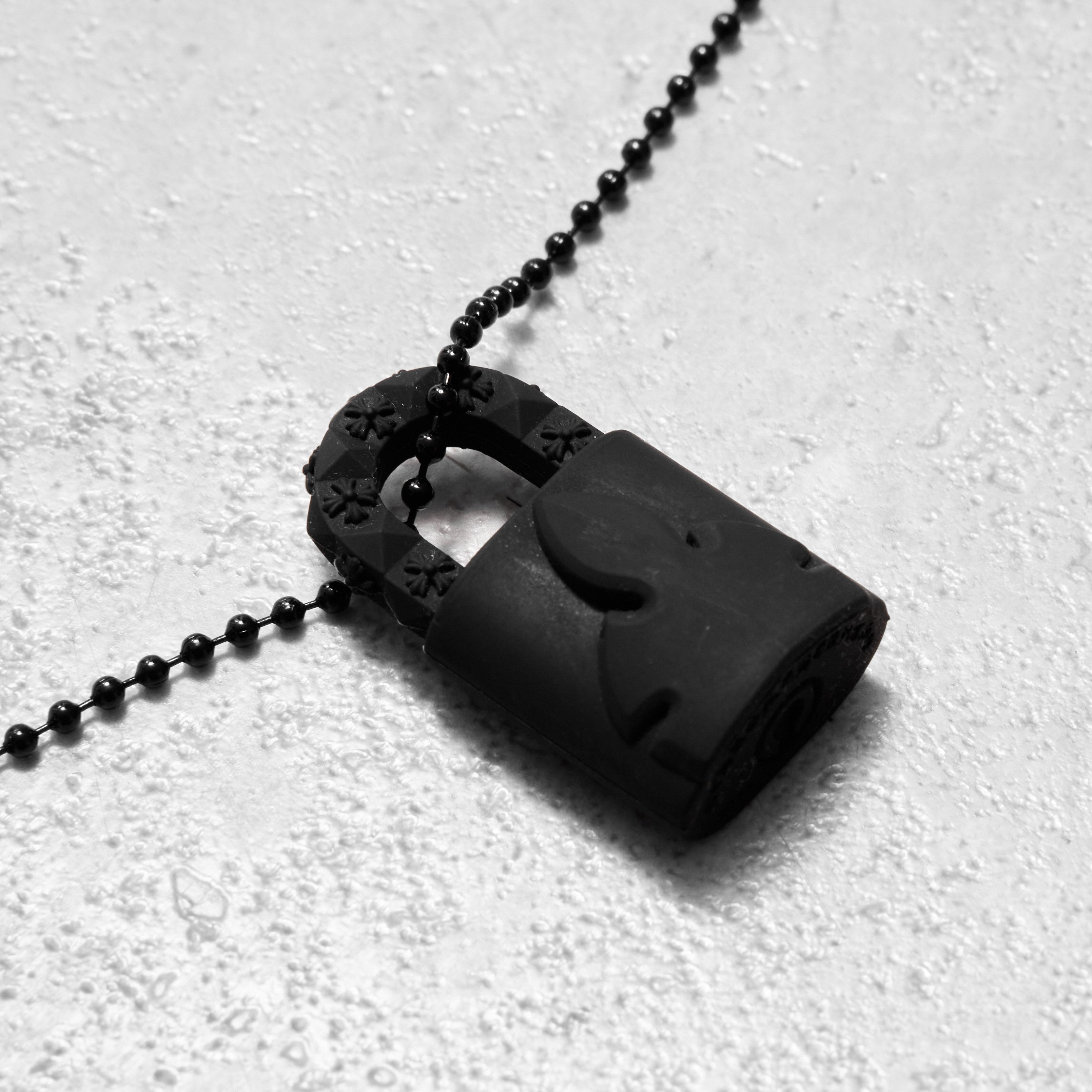 Chrome Hearts CHROME HEARTS Rubber Lock Necklace BLACK Size ONE SIZE - 1 Thumbnail
