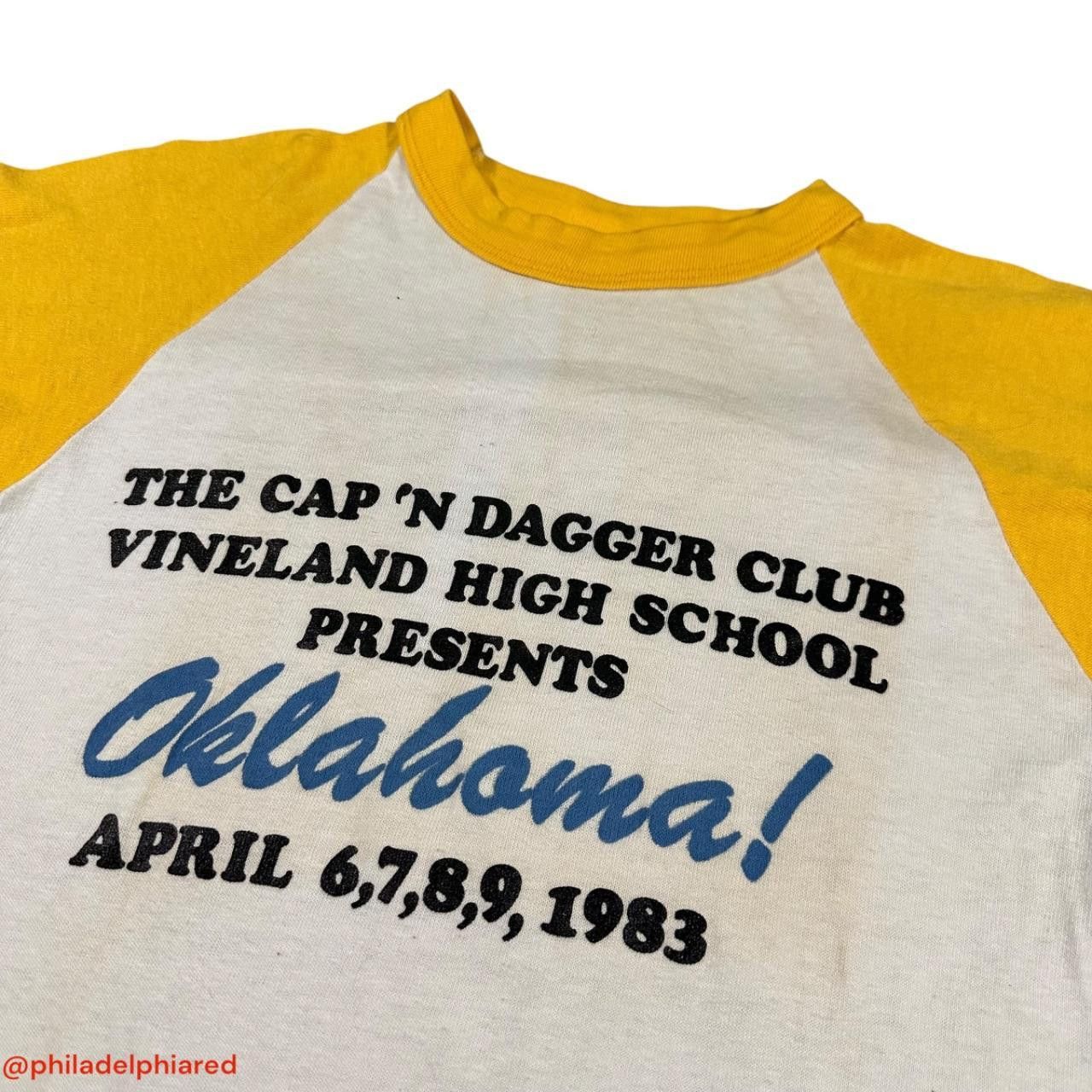 Designer Vintage 1980s Oaklahoma Stage Play raglan style t-shirt Size US M / EU 48-50 / 2 - 2 Thumbnail