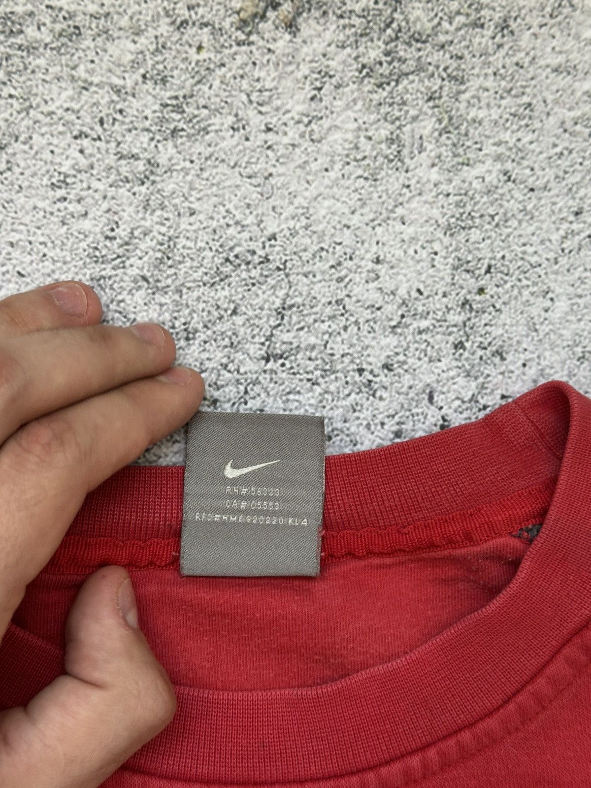 Nike Vintage Nike Red Sweatshirt Air Centre Logo Size US M / EU 48-50 / 2 - 9 Thumbnail