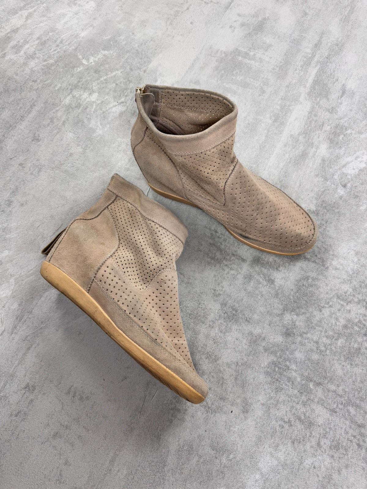 Other Shoes The Bear EMMY S Womens Suede wedge sneakers Perforated Size US 8 / IT 38 - 2 Thumbnail