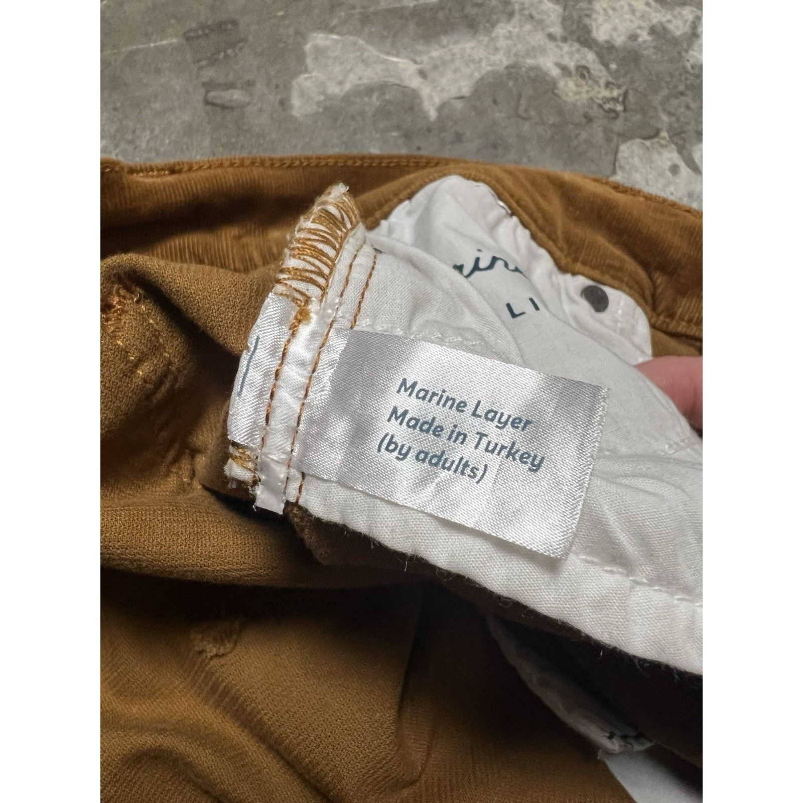 Marine Layer Marine Layer Vintage Straight Corduroy Sz 30 Camel Women’s Size 30" / US 8 / IT 44 - 7 Thumbnail