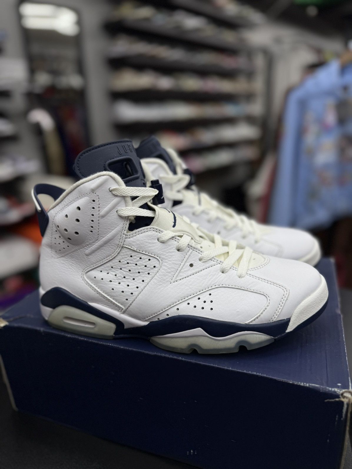 Jordan Brand × Nike Jordan 6 Midnight Navy Size 10 Pre Owned W BOX Size US 10 / EU 43 - 2 Thumbnail