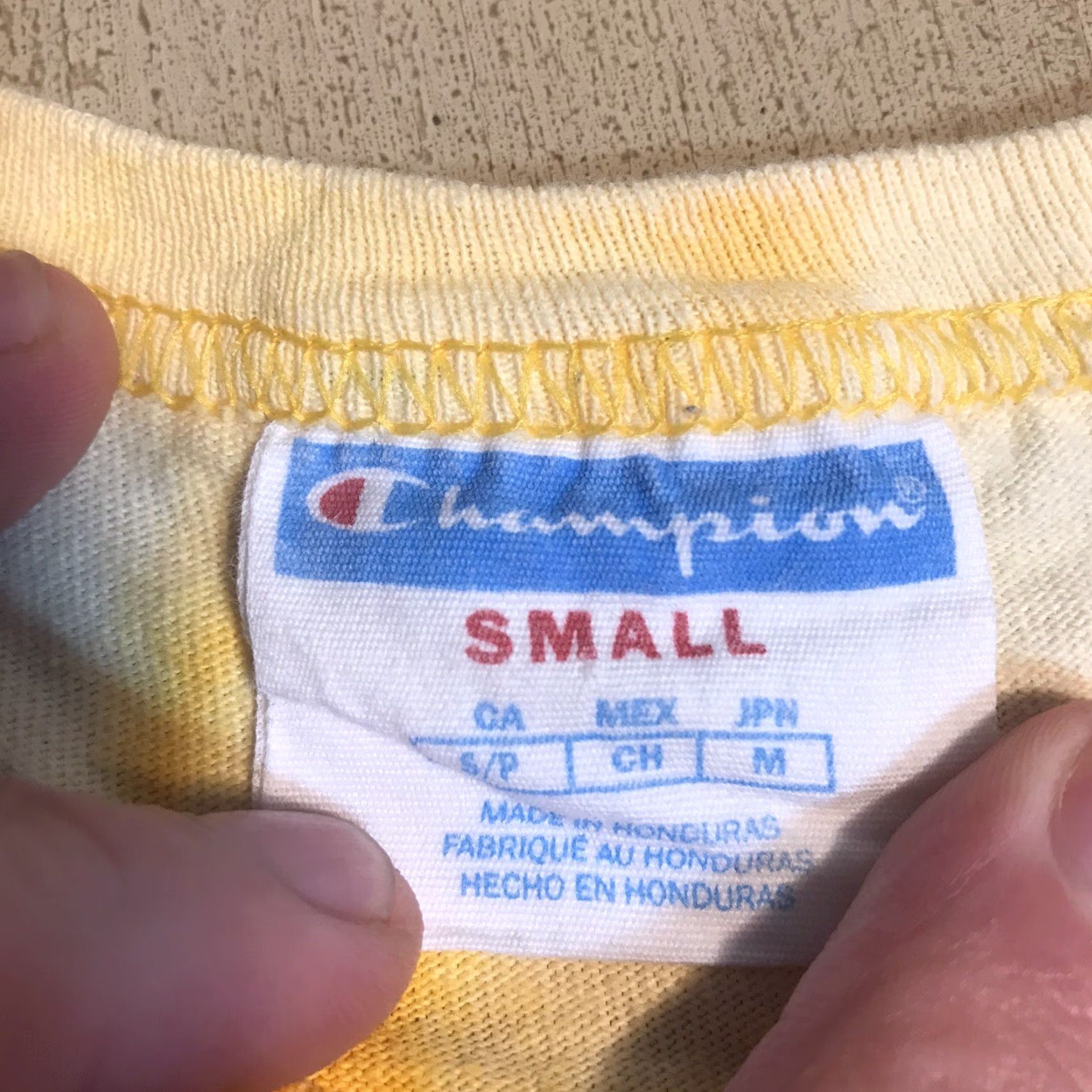 Champion Champion T-Shirt Mens Small Yellow Tie Dye Logo 90s Sports Short Sleeve Crew Neck Vintage No Size US S / EU 44-46 / 1 - 3 Thumbnail