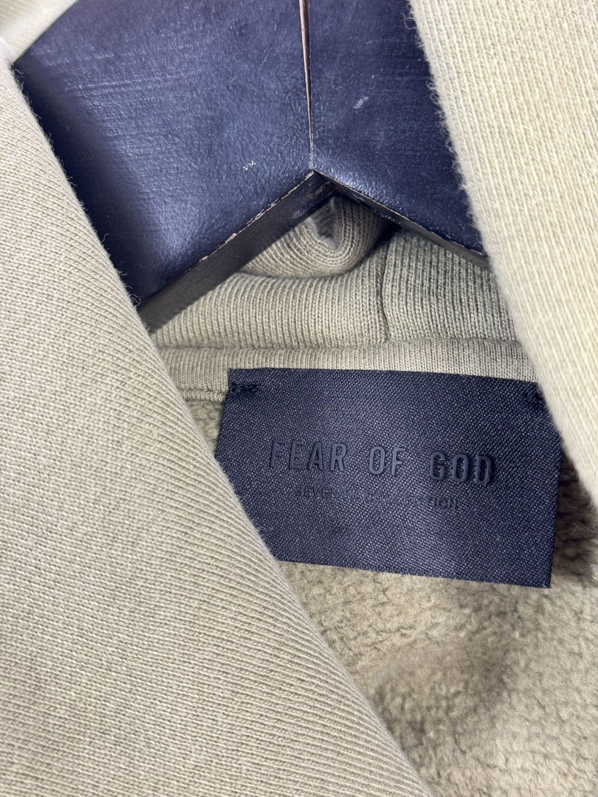 Fear of God SEVENTH COLLECTION FG7C KHAKI SUN-FADE OVERSIZED HOODIE Size US S / EU 44-46 / 1 - 12 Thumbnail