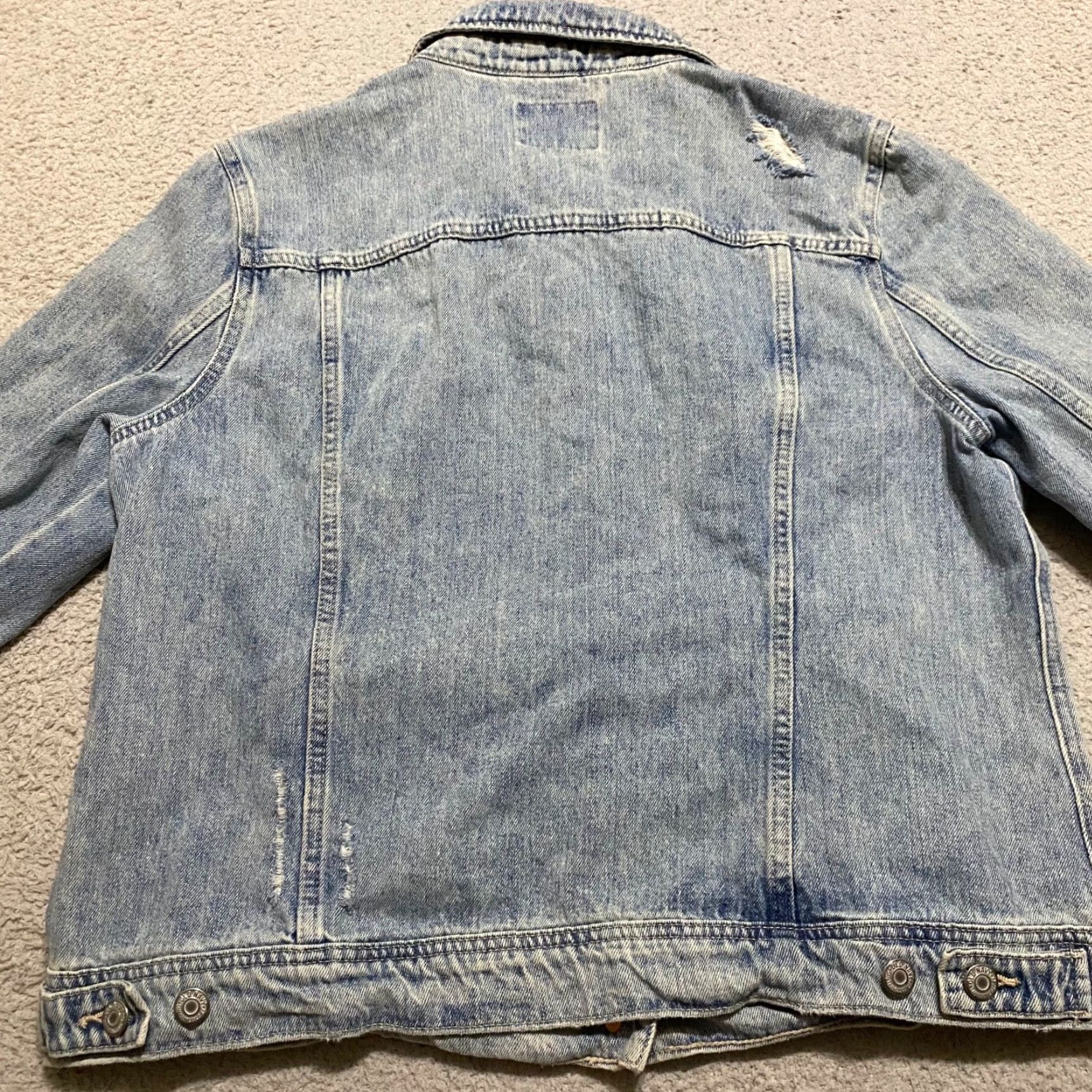 Old Navy VINTAGE Old Navy Womens XL Jean Jacket Blue Denim Button Up Trucker Pockets Distressed Size 40" / US 18 - 2 Thumbnail