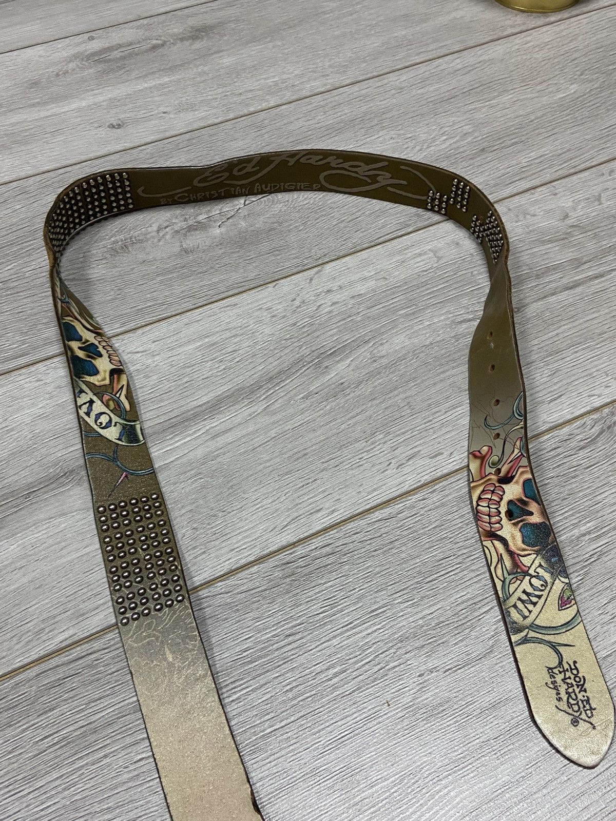 Ed Hardy Ed Hardy skull 💀 vintage buttons leather belt over print Size ONE SIZE - 2 Thumbnail