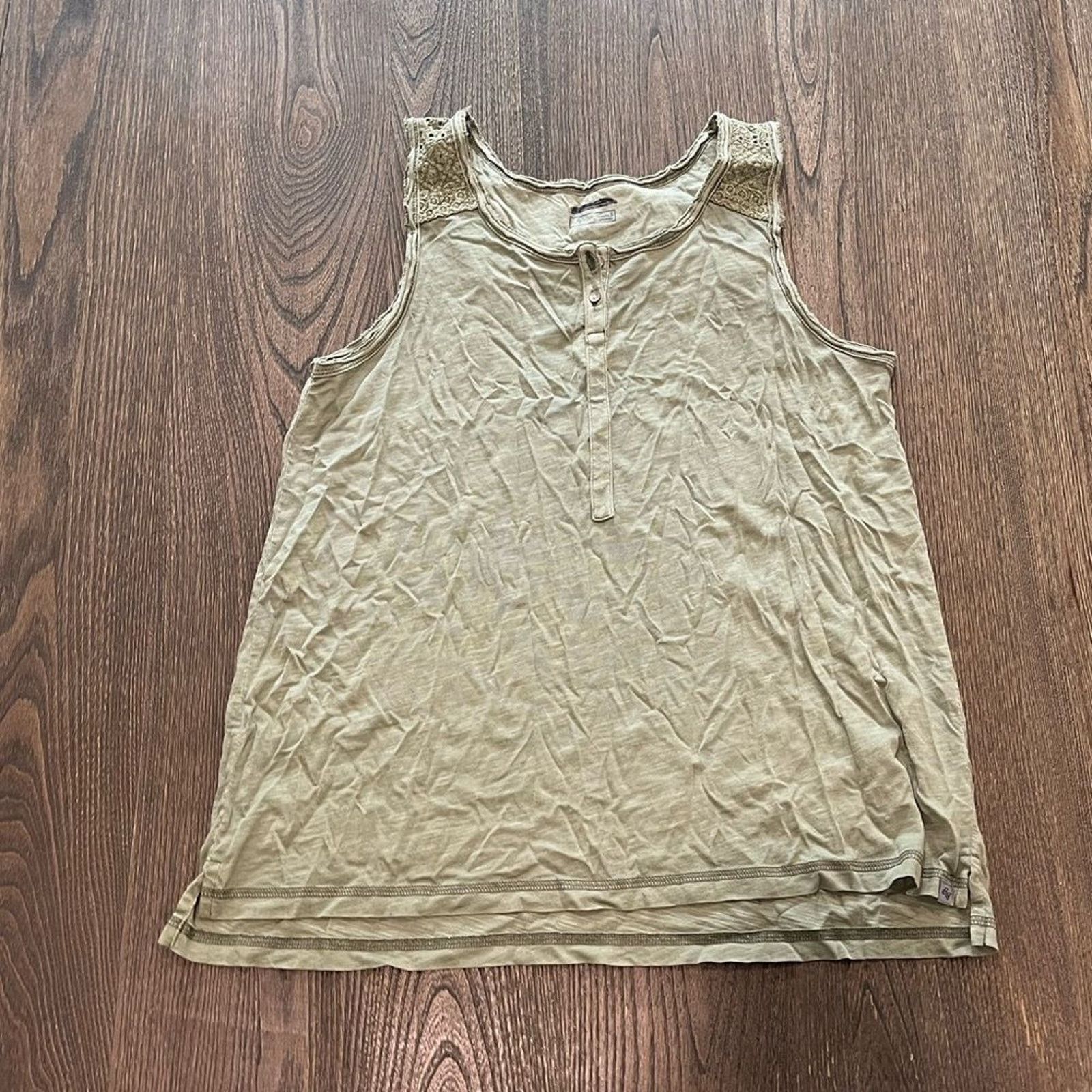 Eddie Bauer NWOT Eddie Bauer Green Button Front Ikat Tank Top Size S Size S / US 4 / IT 40 - 1 Thumbnail