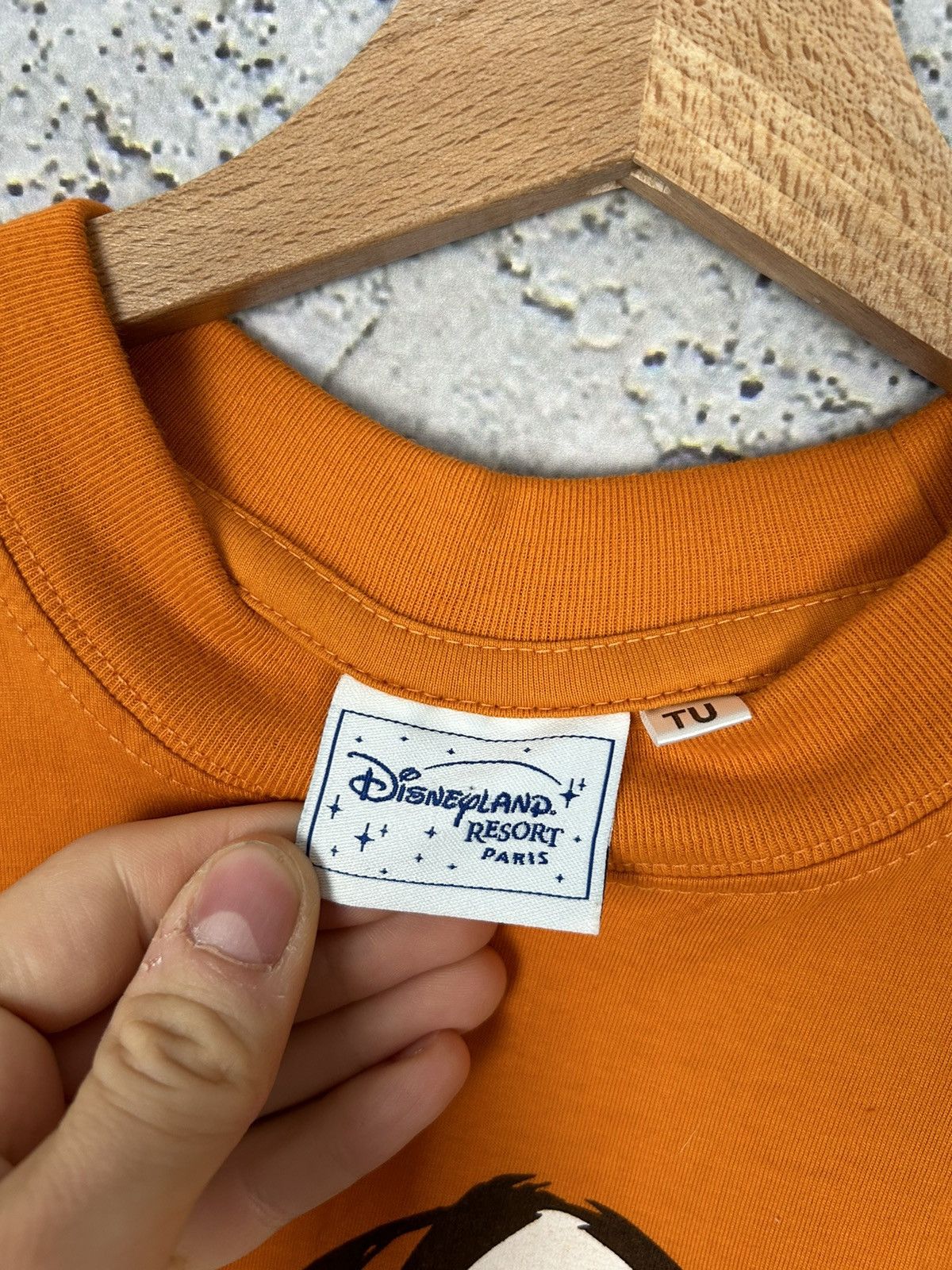 Disney × Vintage Vintage Tigger Winnie The Pooh Disneyland Graphic Tee 90s Size US XL / EU 56 / 4 - 4 Thumbnail