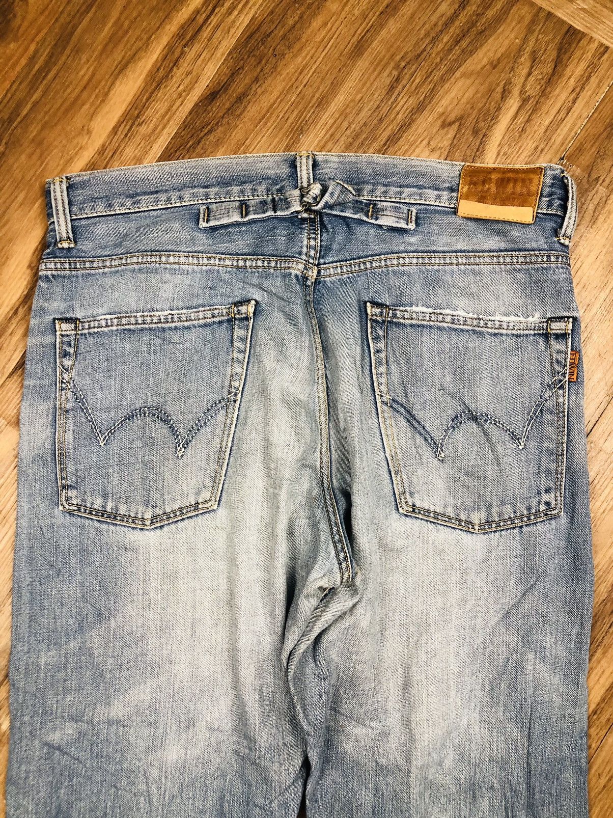 Edwin Edwin Distressed Jeans (37) Size US 33 - 13 Thumbnail