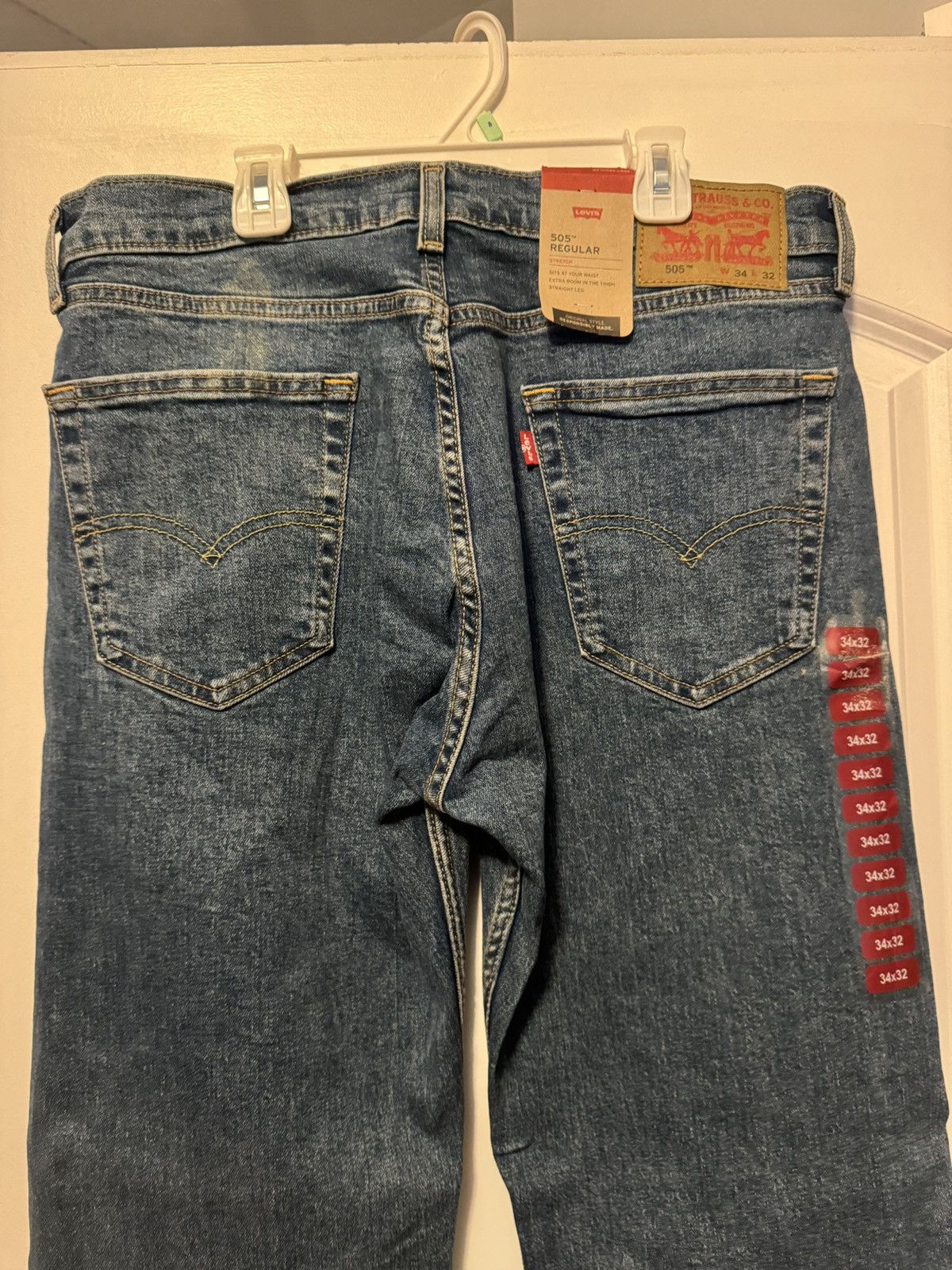 Levi's Levi’s 505 Medium Wash Blue Jeans Size US 34 / EU 50 - 4 Thumbnail