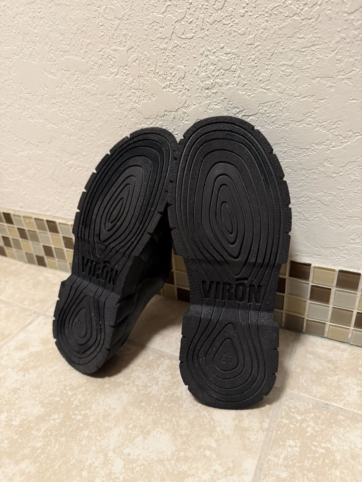 VIRON Viron 1969 Black Sneakers - size EU 38 Size US 5.5 / EU 38 - 5 Thumbnail
