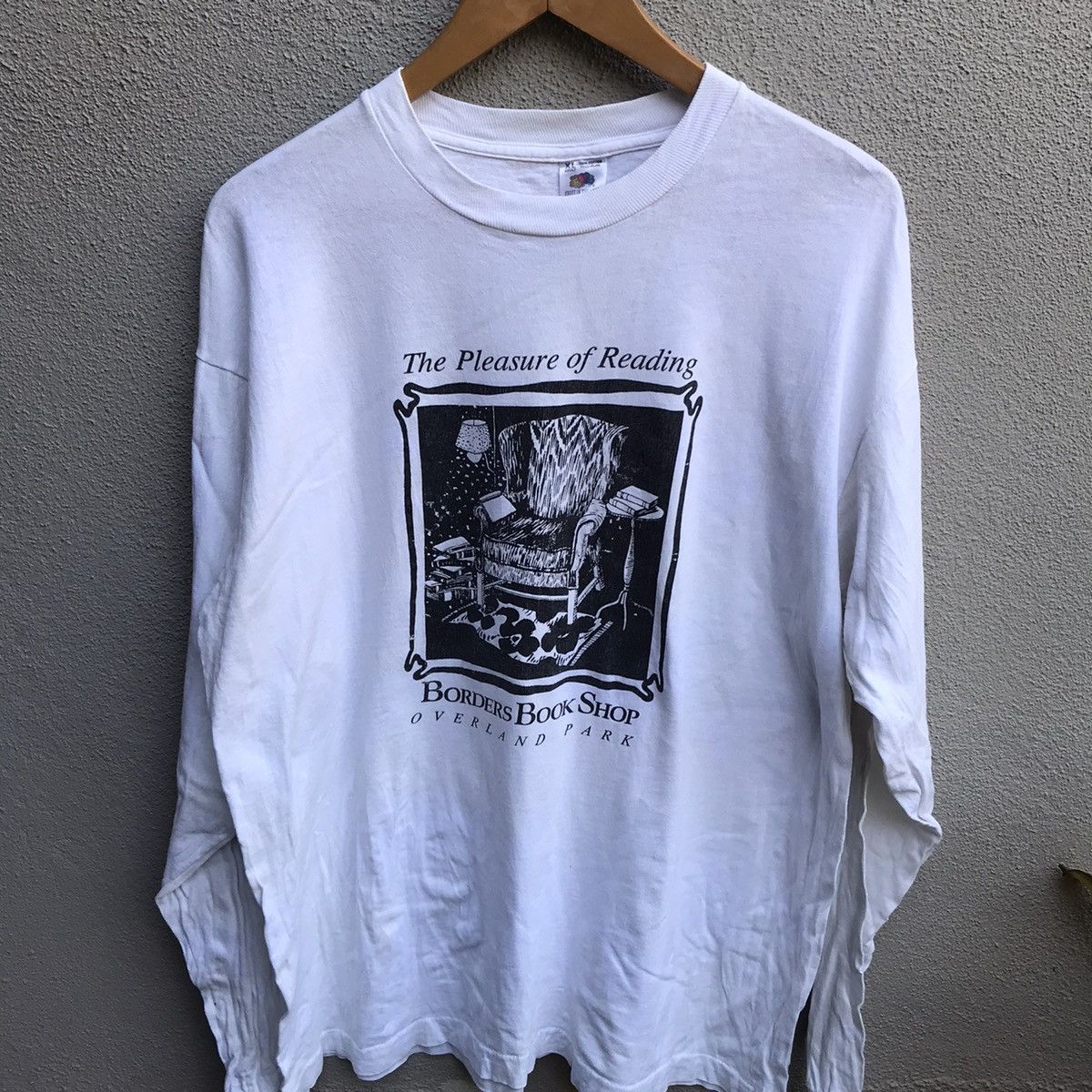 Vintage Vintage 90s BOOK pleasure of reading art tee Size US XL / EU 56 / 4 - 2 Thumbnail