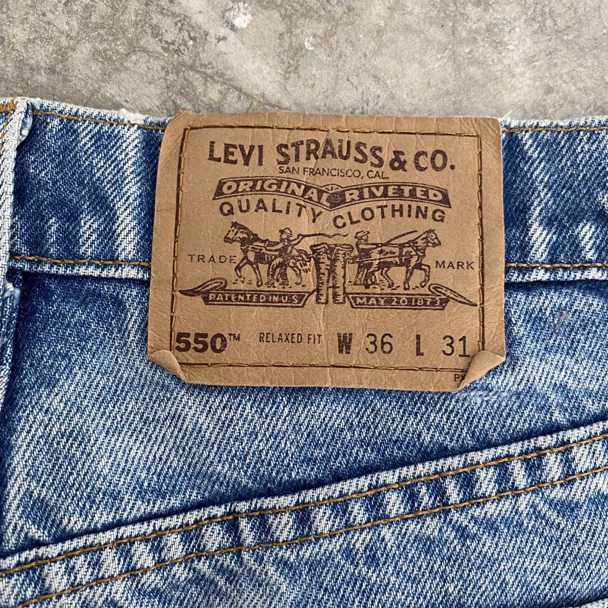Levi's VTG 1996 Levis 550 Orange Tab Relaxed Fit Faded Blue Jeans Size US 35 - 13 Thumbnail