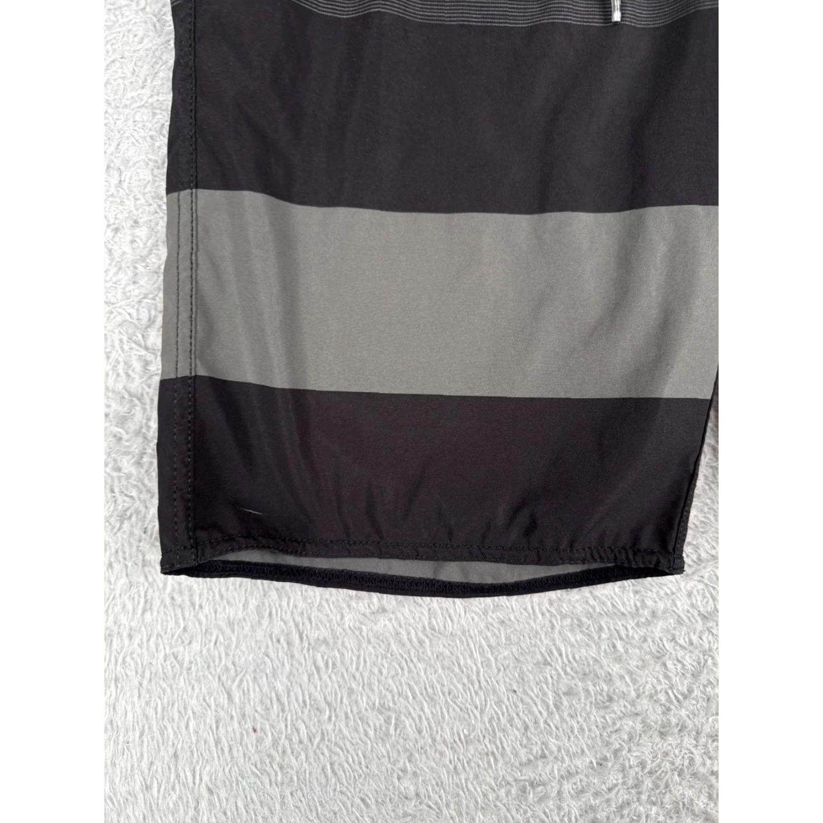 Vans VANS Board Shorts Mens 28 Black Gray Stripe Beach Surf 28x9 Polyester Pockets Modern Regular Mens Size US 28 / EU 44 - 3 Thumbnail