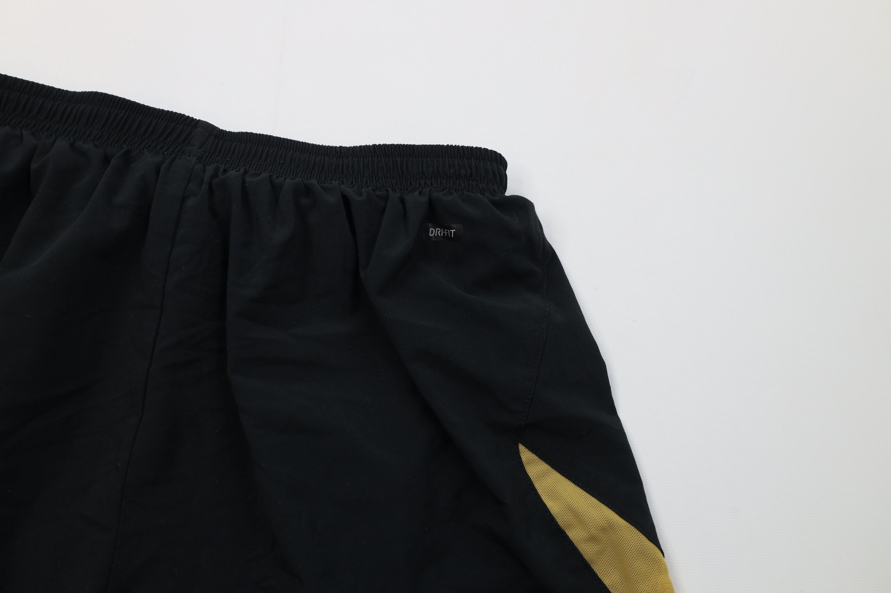Nike Vintage Nike Travis Scott Mini Swoosh Lined Running Shorts Size US 34 / EU 50 - 12 Thumbnail