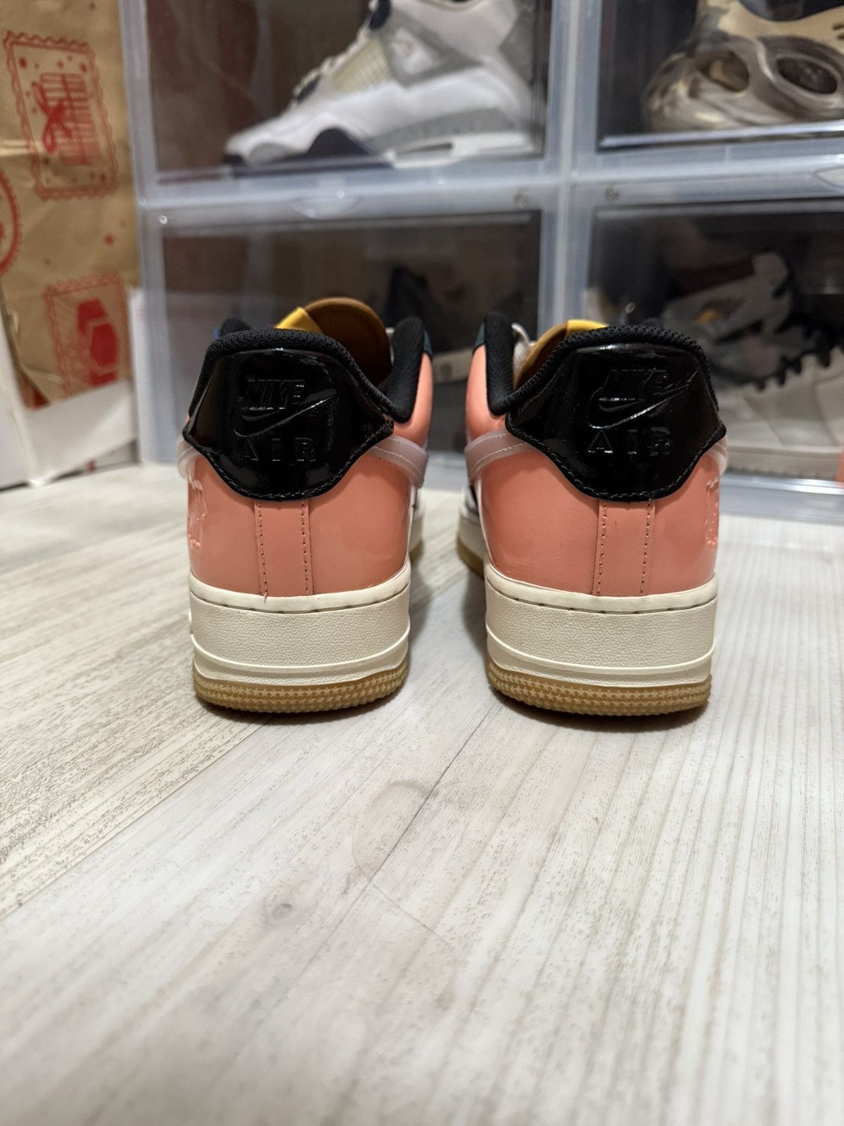Nike × Undefeated Nike Air Force 1 Low Undefeated Patent Wild Berry Size US 10 / EU 43 - 5 Thumbnail