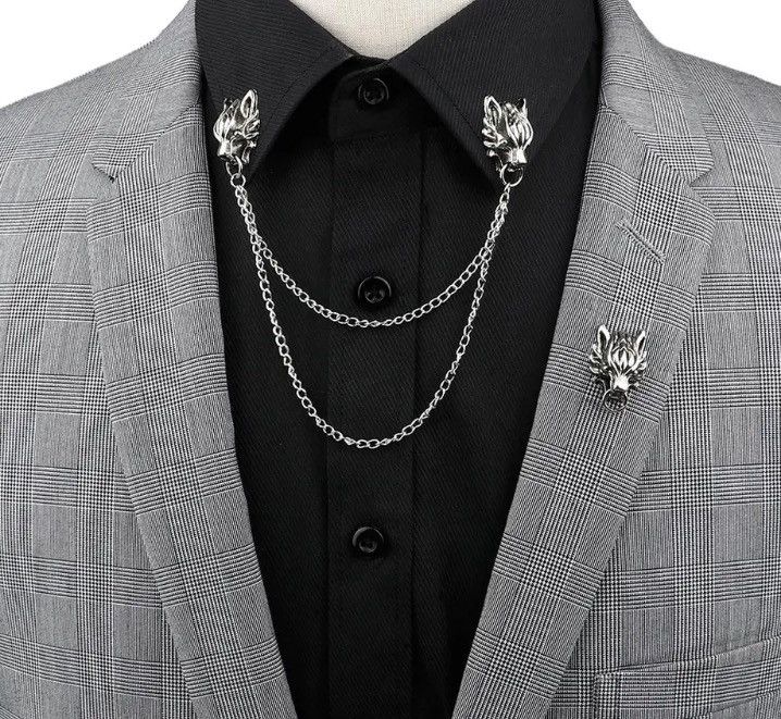 Japanese Brand Wolf Collar Tassel Chain Lapel Pin Brooch Size ONE SIZE - 3 Thumbnail