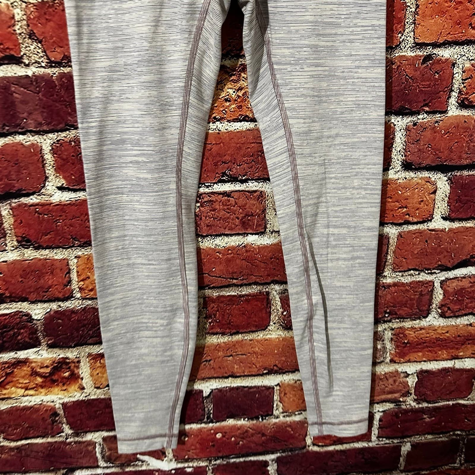 Lululemon lululemon leggings size 6 Size 28" / US 6 / IT 42 - 3 Thumbnail