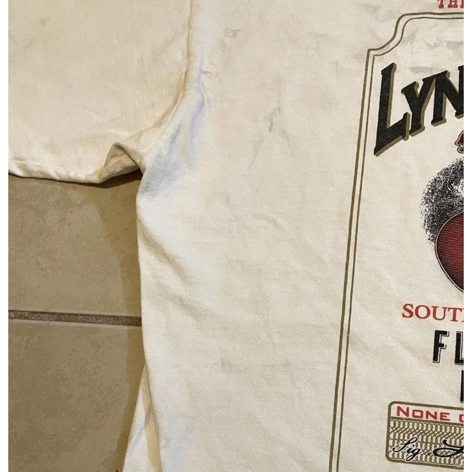 Vintage VINTAGE Lynyrd Skynyrd Faded Distress Jim Beam Shirt M Concert Band 90s Y2K Mens T-Shirt White Graphic Tee Size US M / EU 48-50 / 2 - 7 Thumbnail