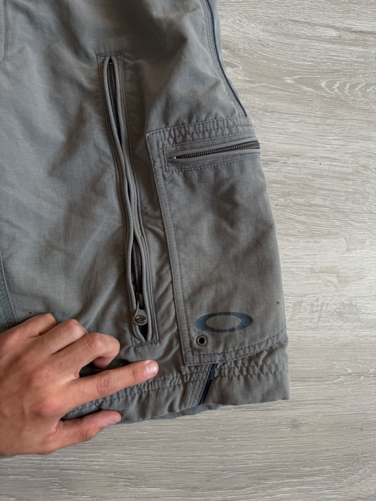 Designer × Vintage Vintage Oakley Shorts Mens Sky Blue/Gray Software Cargo Size US 32 / EU 48 - 5 Thumbnail