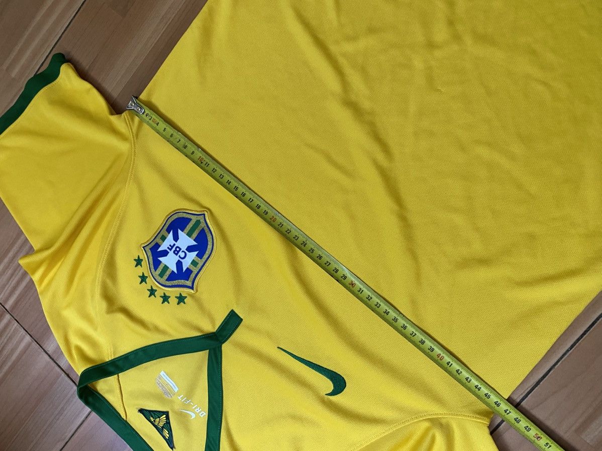 Nike Nike BRASIL 2014 2015 HOME FOOTBALL SHIRT SOCCER JERSEY Size US S / EU 44-46 / 1 - 13 Thumbnail