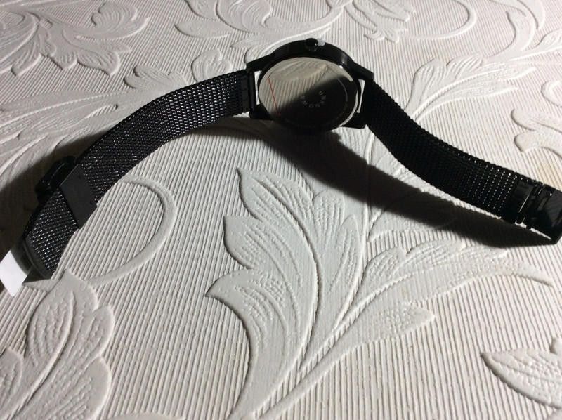 Designer Unknown black mesh bracelet watch Size ONE SIZE - 3 Thumbnail