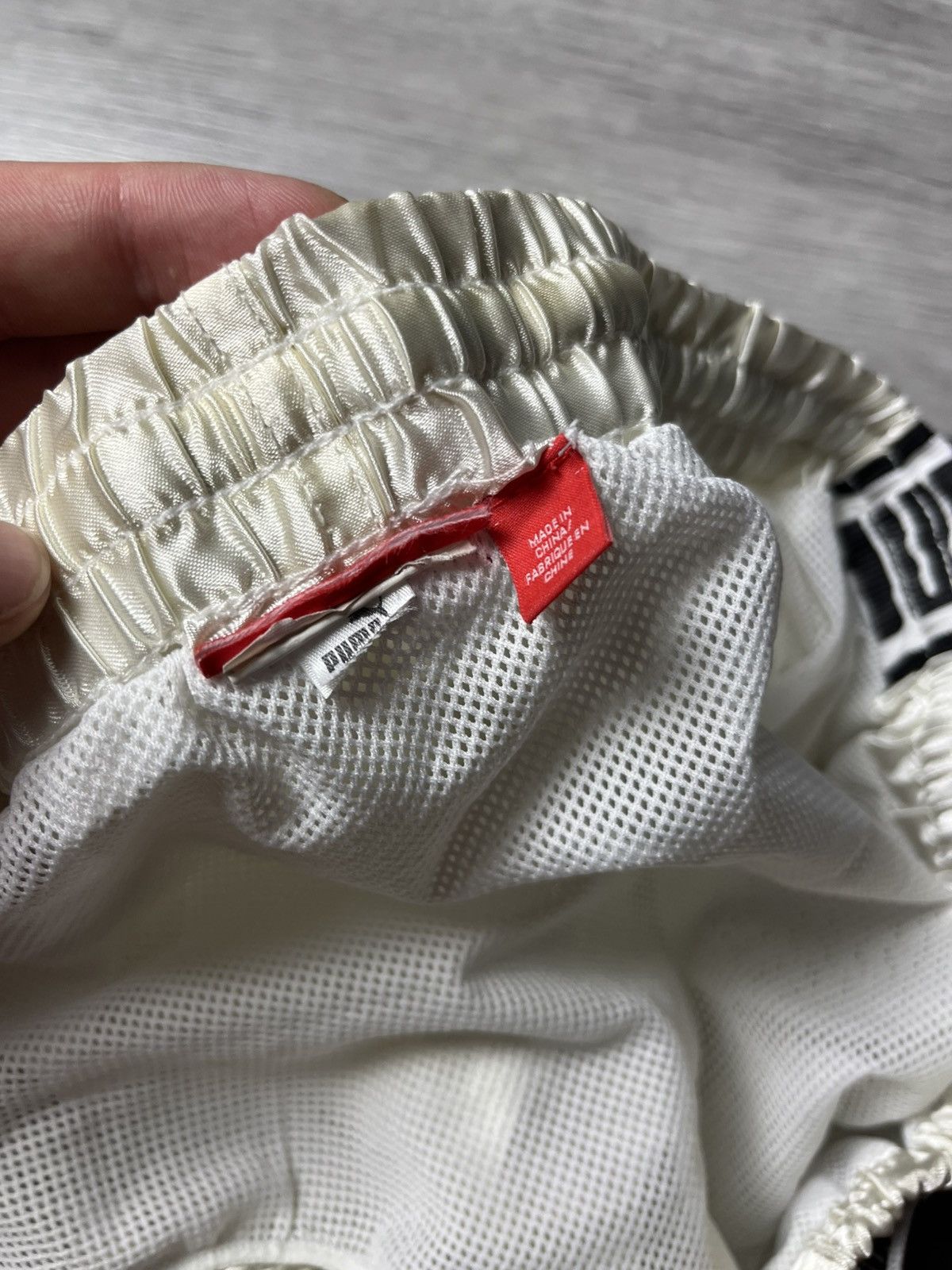 Puma Vintage Puma shorts logo hip size S/M Size US 32 / EU 48 - 4 Thumbnail