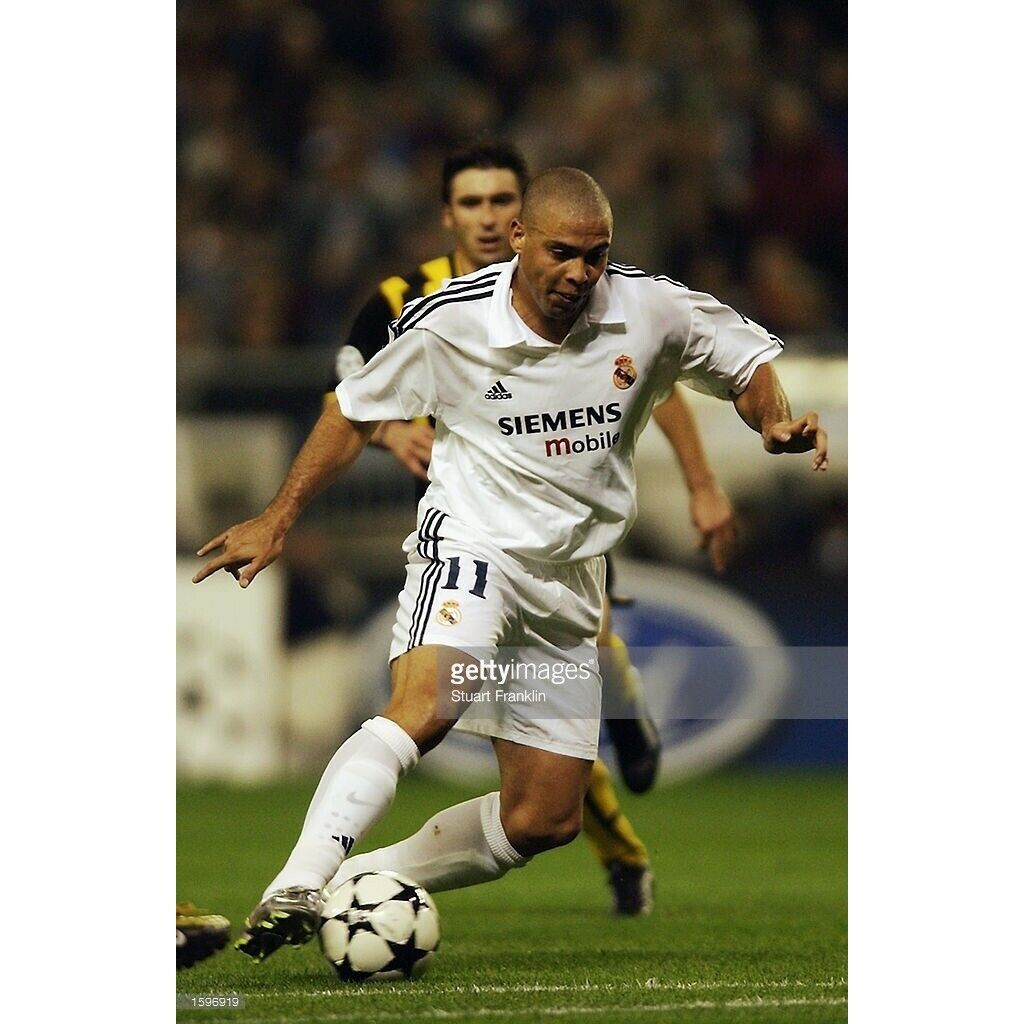 Adidas Ronaldo Real Madrid CENTENARY 2002 2003 Soccer Jersey M Size US M / EU 48-50 / 2 - 10 Thumbnail