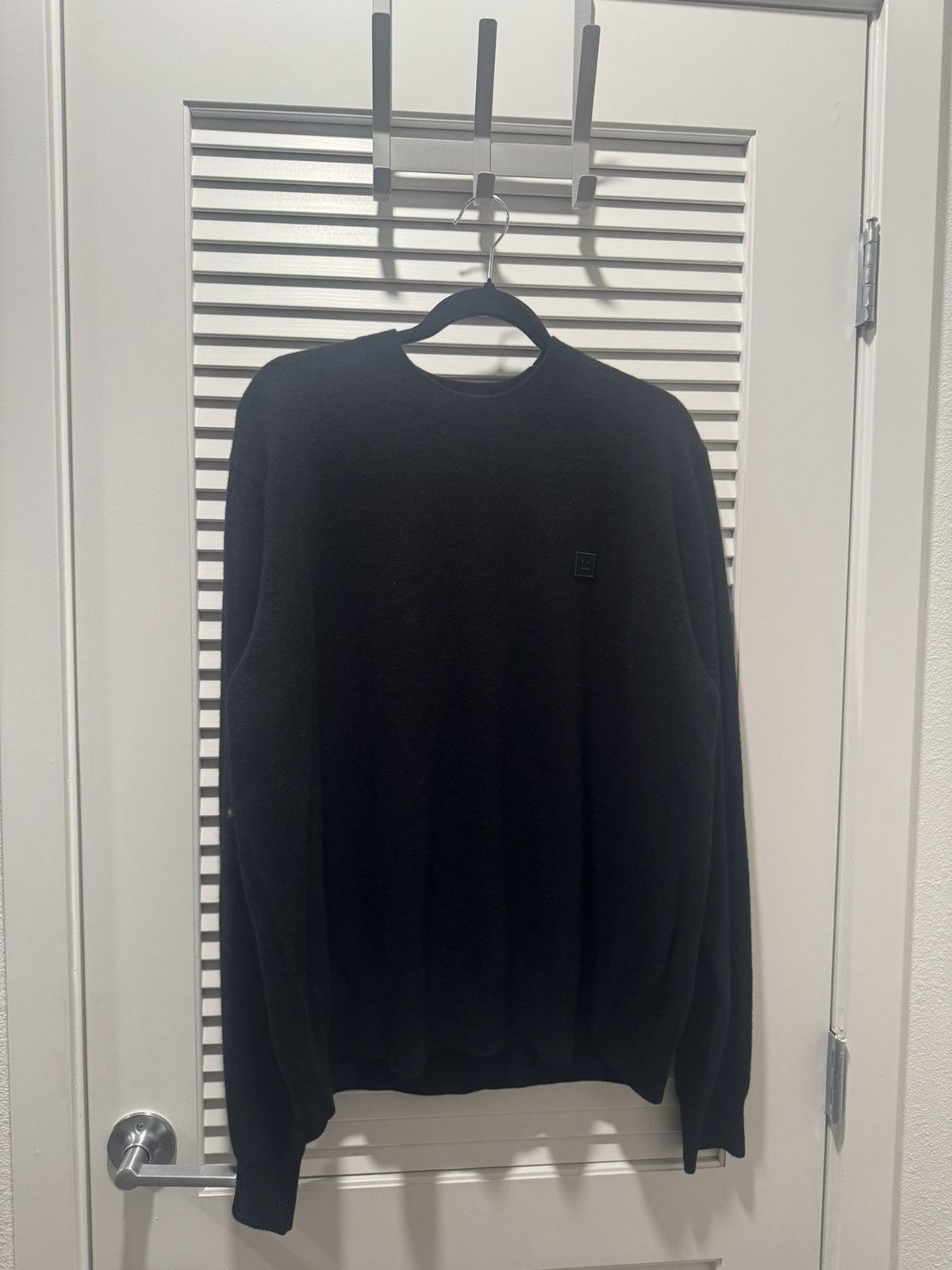 Acne Studios Face Logo Crewneck Sweater Size US XL / EU 56 / 4 - 1 Thumbnail