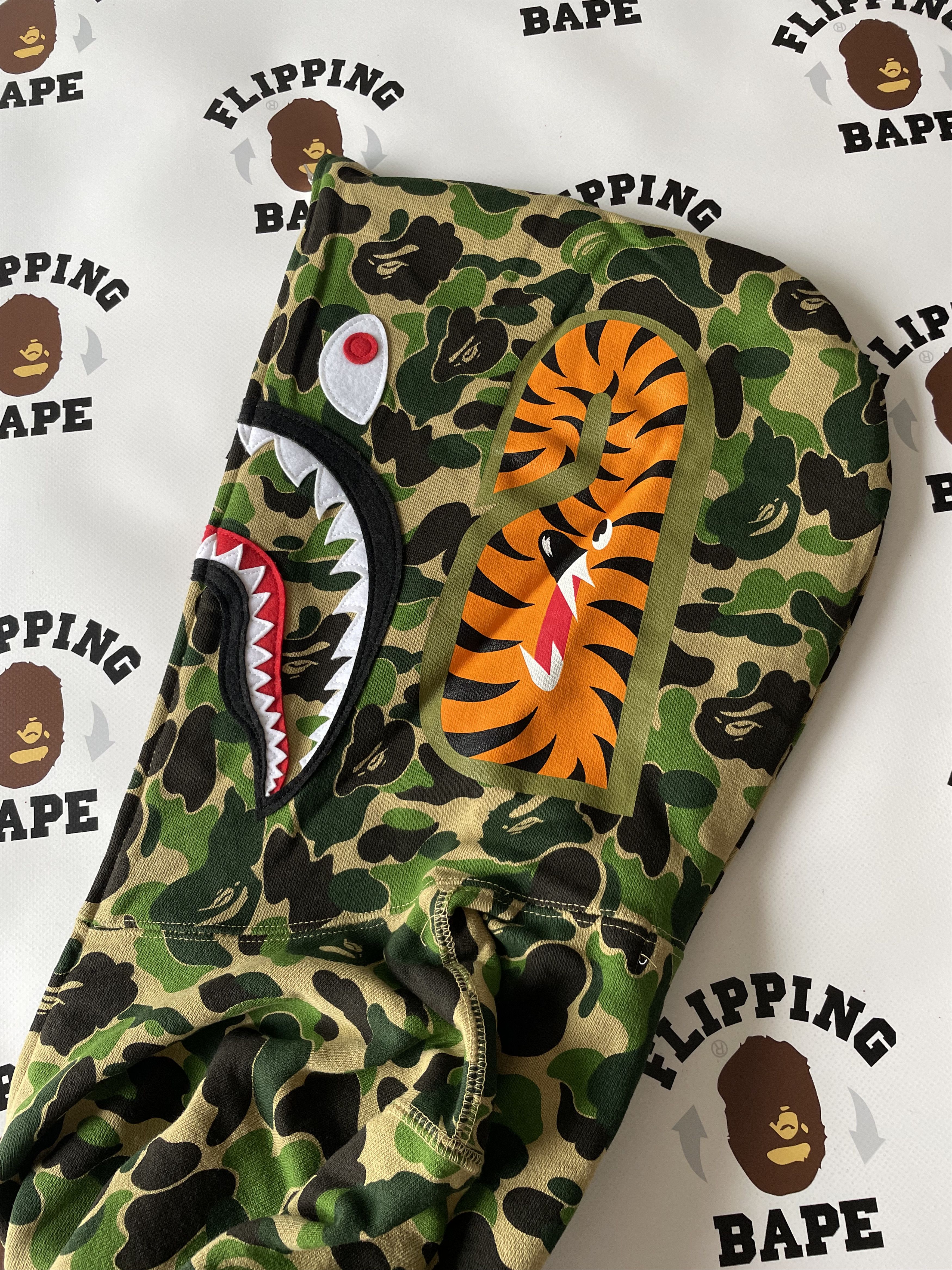 Bape BAPE ABC CAMO SHARK FULL ZIP HOODIE Size US XXL / EU 58 / 5 - 5 Thumbnail