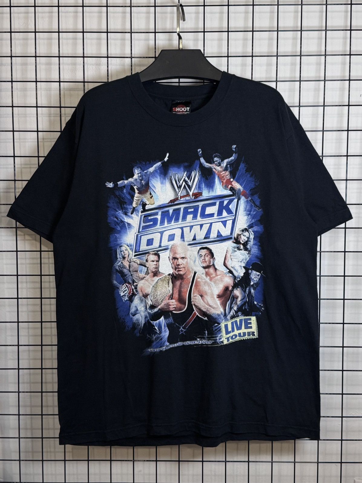 WWE vintage WWE SmackDown Kurt Angle, Randy Orton, Rey Mysterio, Size US XL / EU 56 / 4 - 1 Thumbnail