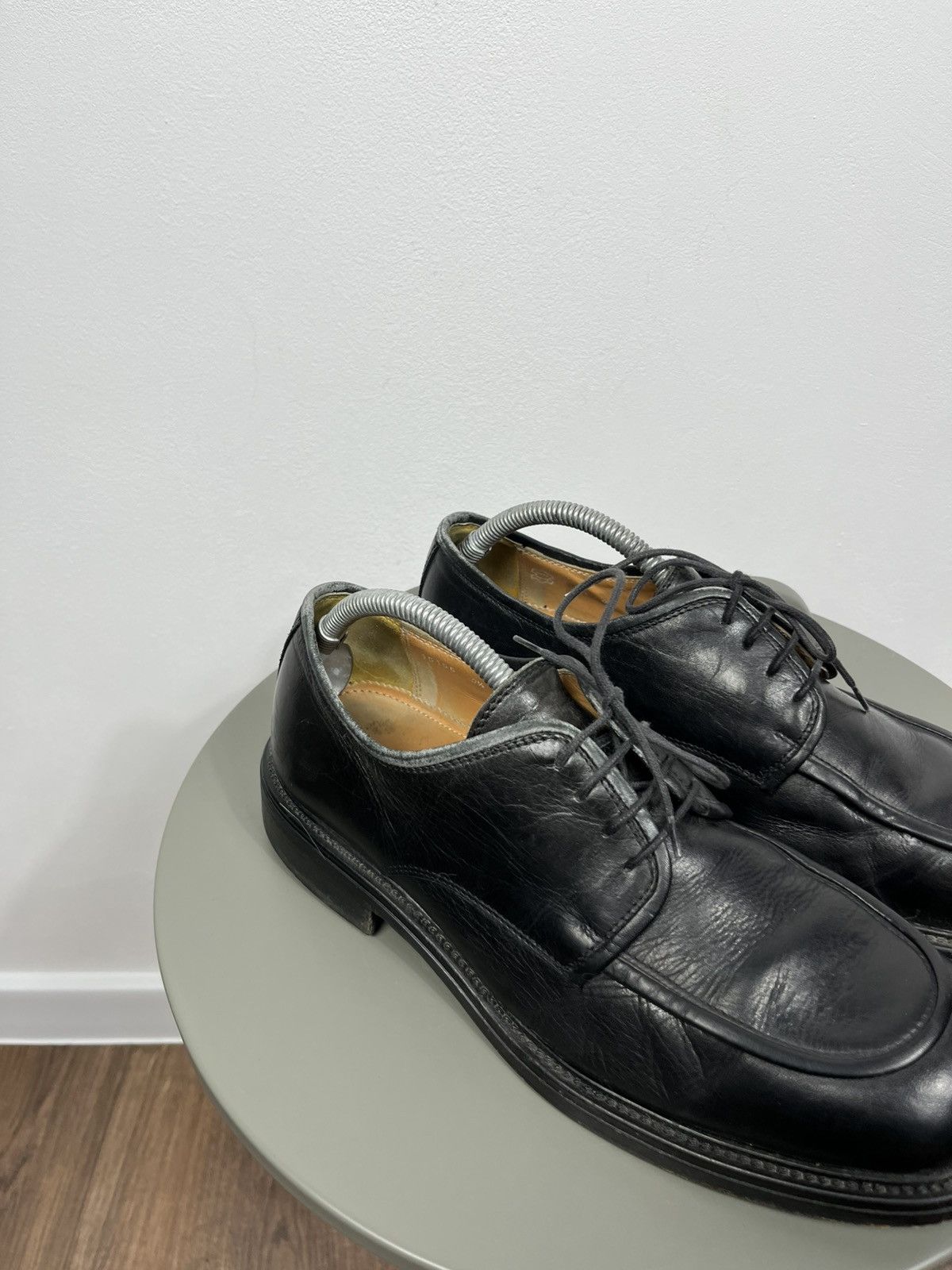 Clarks Clarks Black Leather Derby Shoes Men’s 9.5 Size US 9.5 / EU 42-43 - 2 Thumbnail