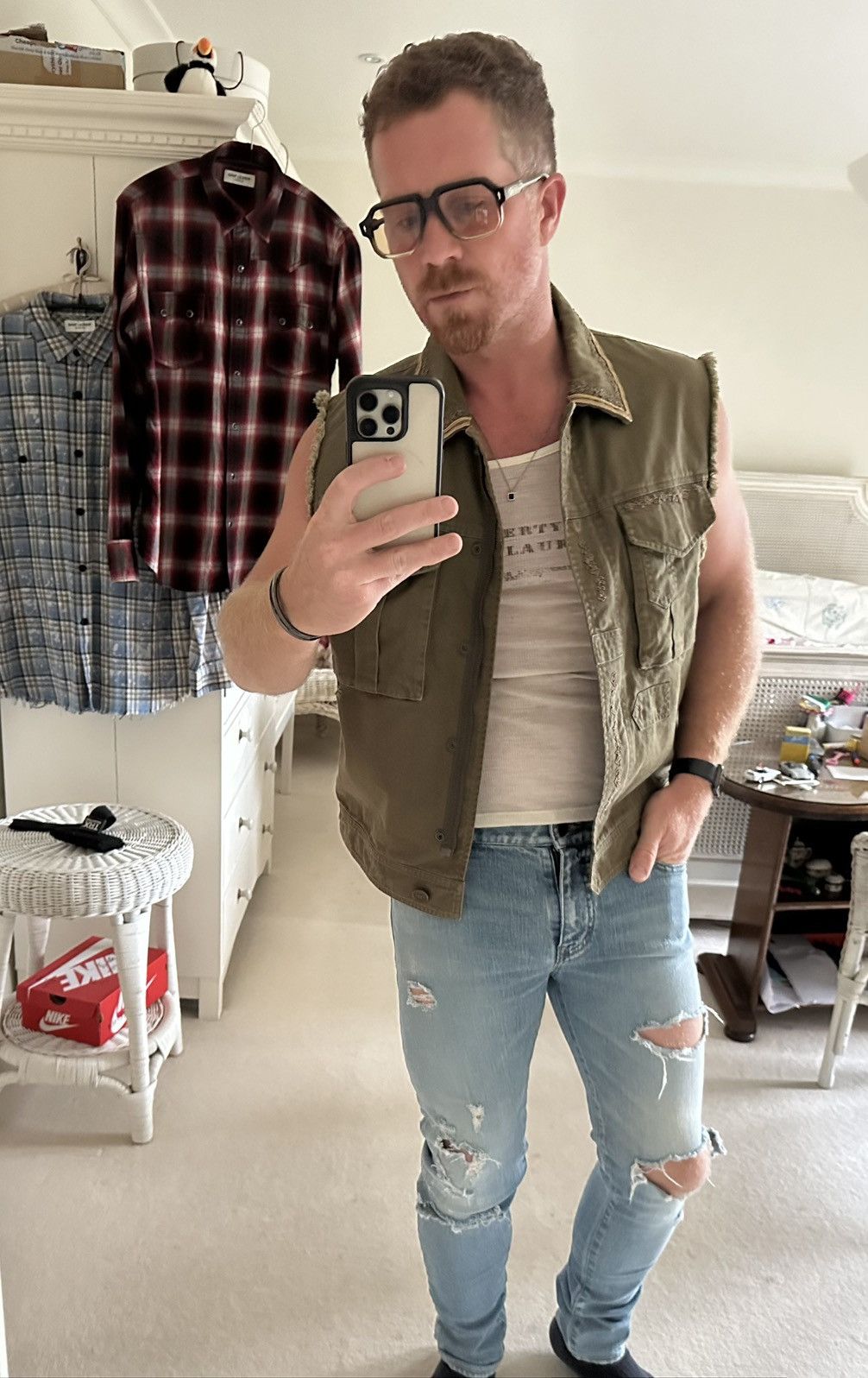 Saint Laurent Paris $2290 SS19 Saint Laurent sleeveless embroidered jacket 50 Size US M / EU 48-50 / 2 - 8 Thumbnail
