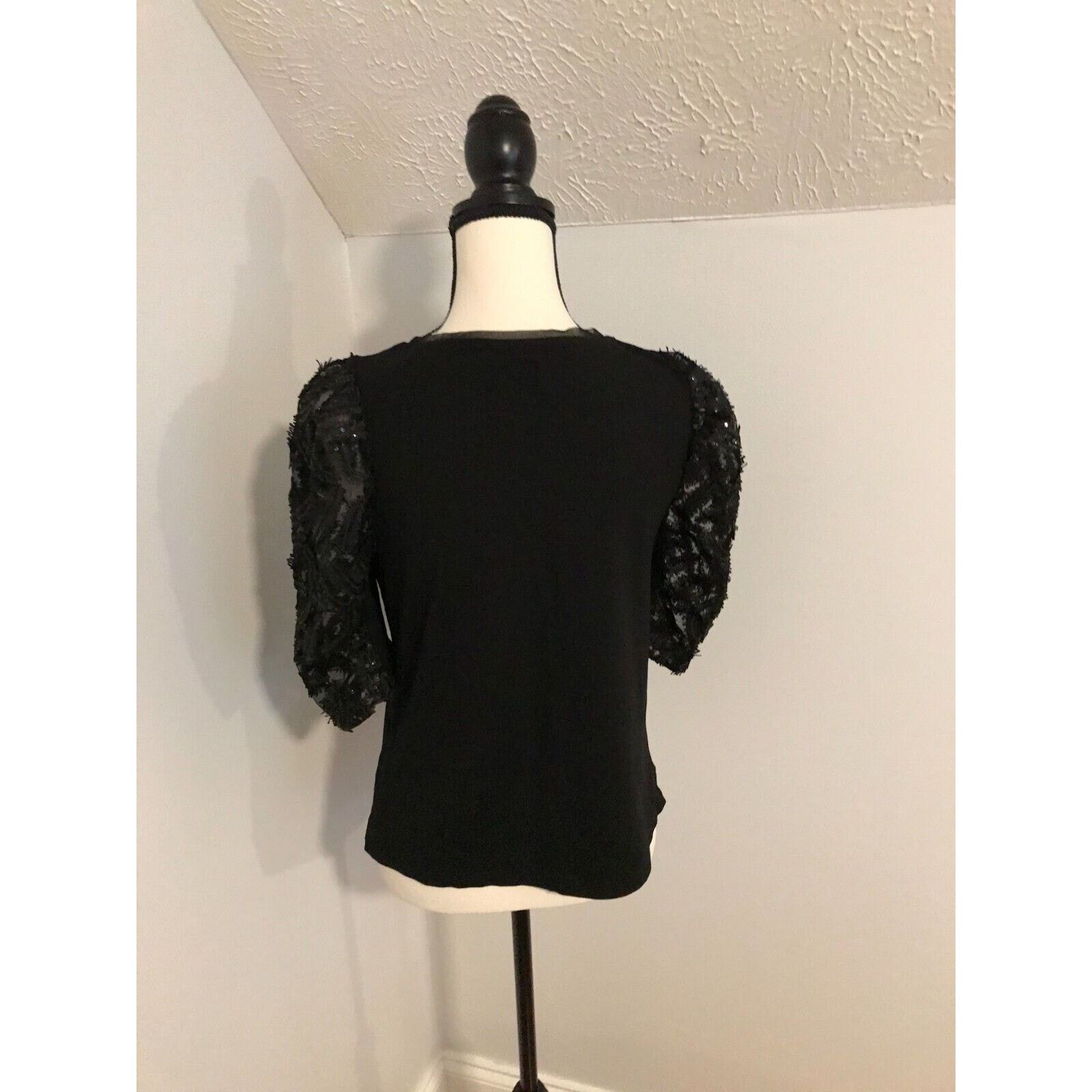 Anthropologie Anthropologie Damiana Black Puff-Sleeved Sequined Top Size M / US 6-8 / IT 42-44 - 3 Thumbnail