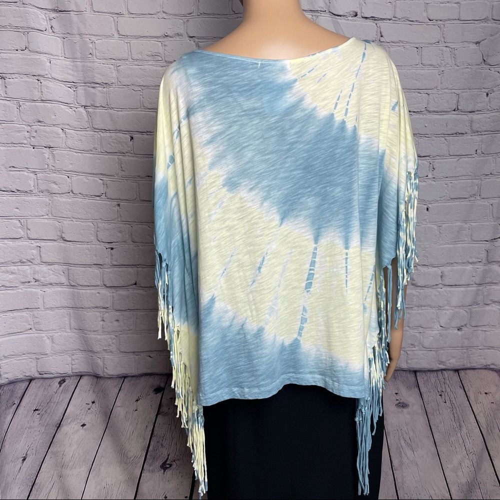 Free People NWT New $88 Free People Movement Fringe Top Poncho Tie Dye Size S / US 4 / IT 40 - 7 Thumbnail