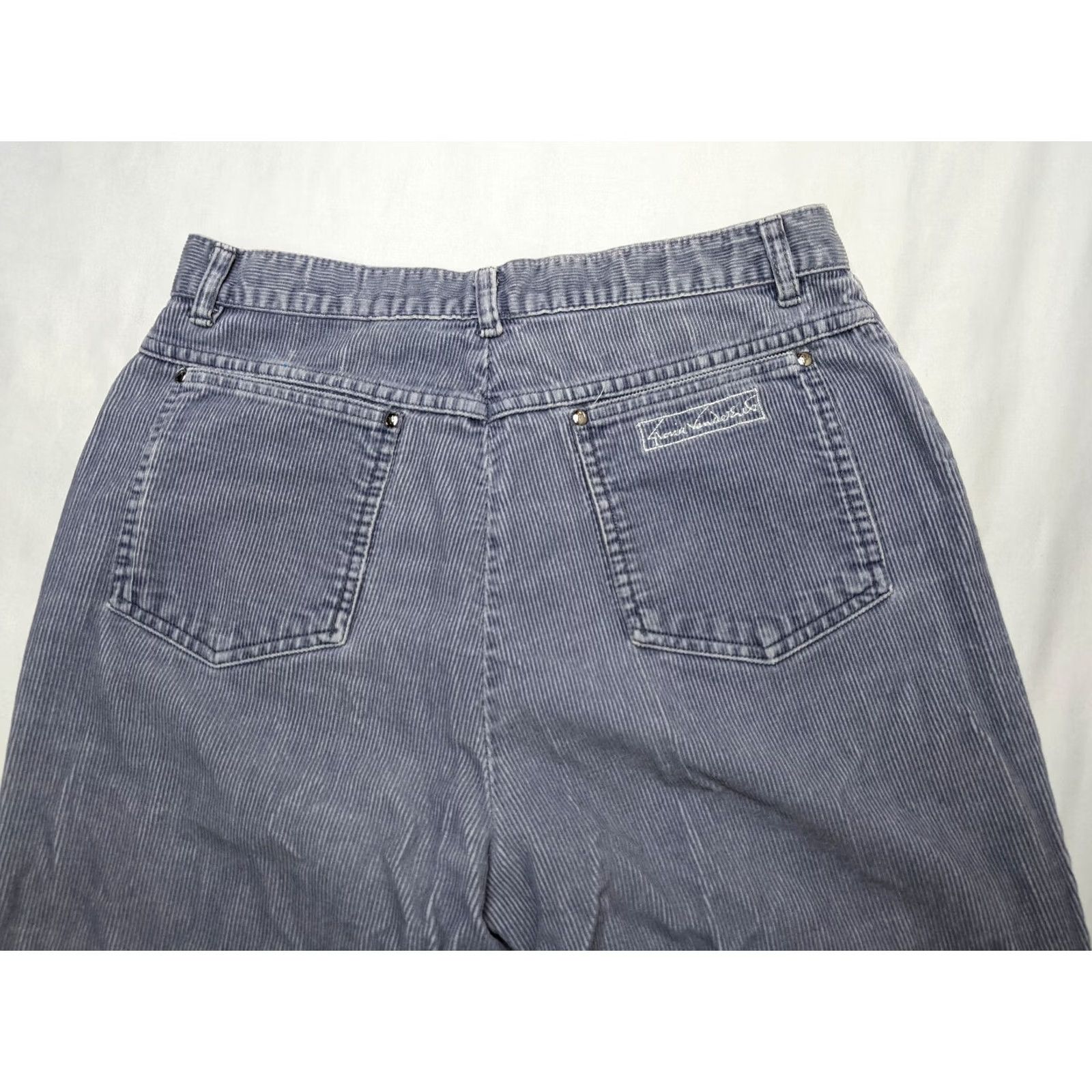 Gloria Vanderbilt Gloria Vanderbilt Murjani Jeans Vtg Womens Size 14 Gray Corduroy Bootcut High Size 29" - 4 Thumbnail