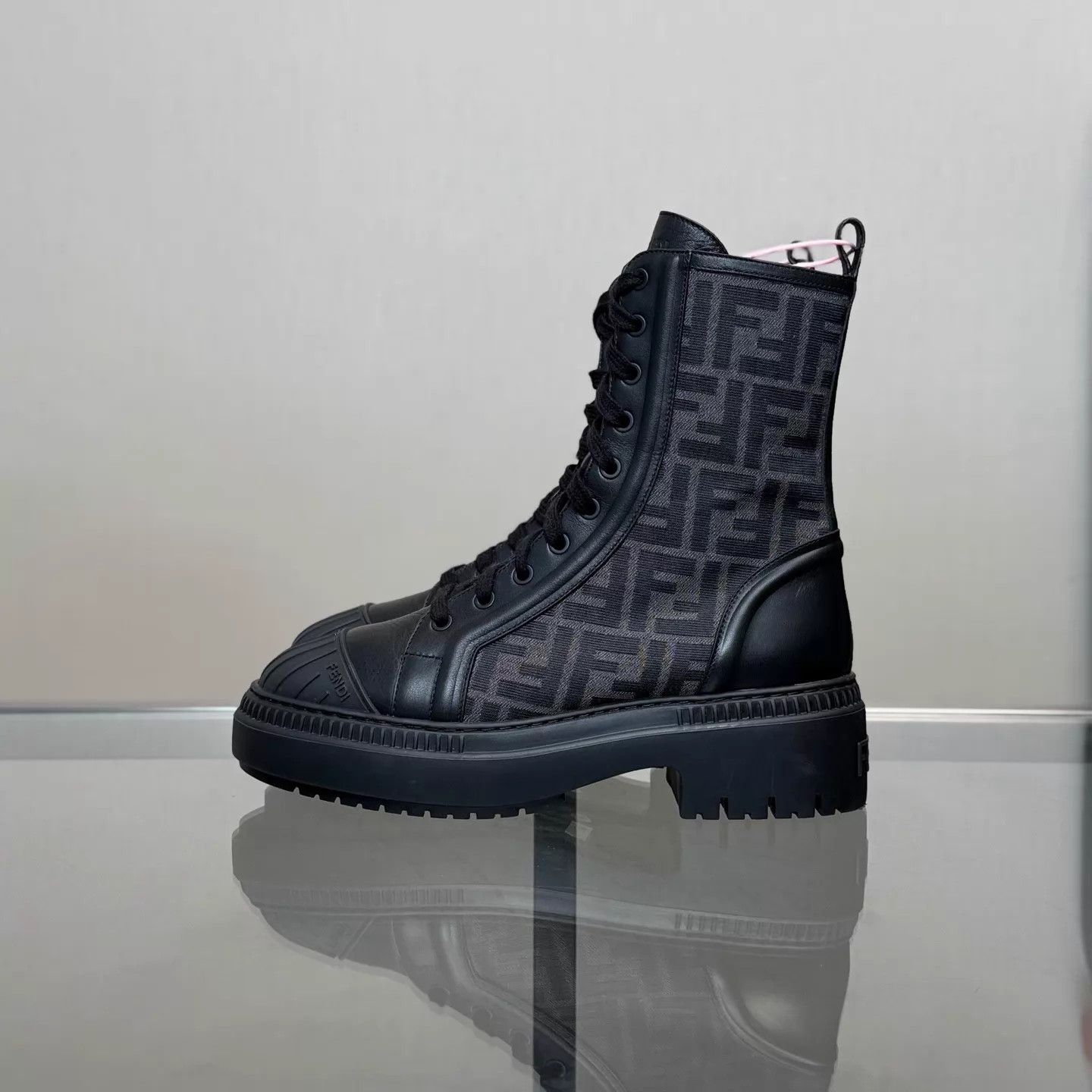 Fendi Fendi FF Monogram AOP Zipper Martin Boots 39 Size US 8.5 / IT 38.5 - 5 Thumbnail