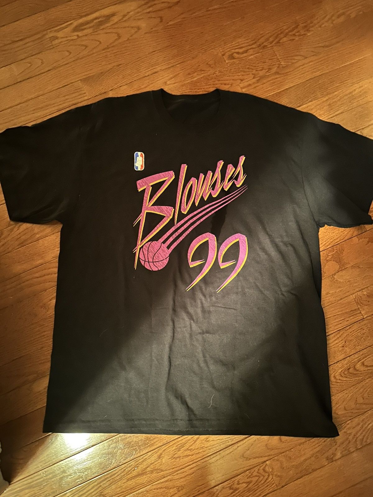 Other Generic NBA style Tshirt Size US L / EU 52-54 / 3 - 2 Thumbnail
