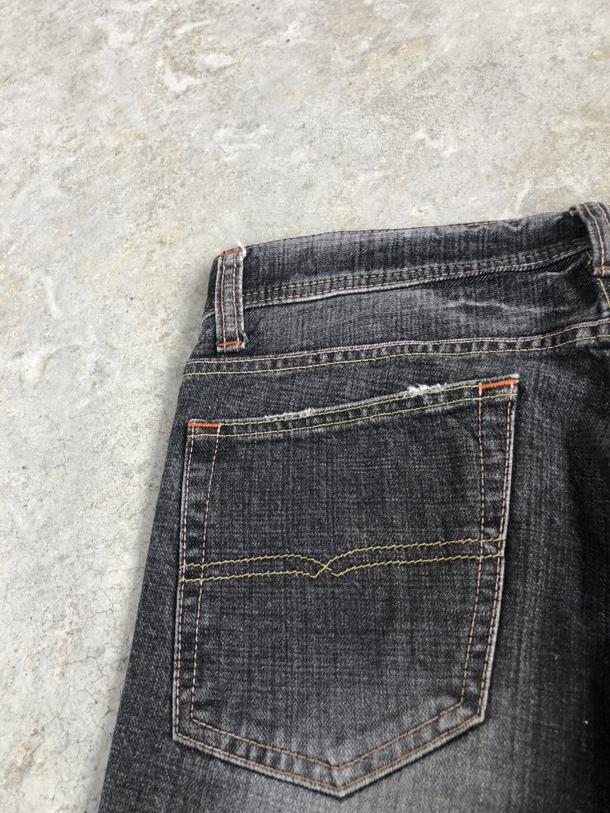 If Six Was Nine Japanese GL Heart Flared Jeans Distressed Denim Size US 33 - 17 Thumbnail
