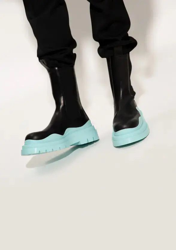 Bottega Veneta o1bcso1str0225 Tire Boots in Black/Pale Blue Size US 8 / EU 41 - 2 Thumbnail