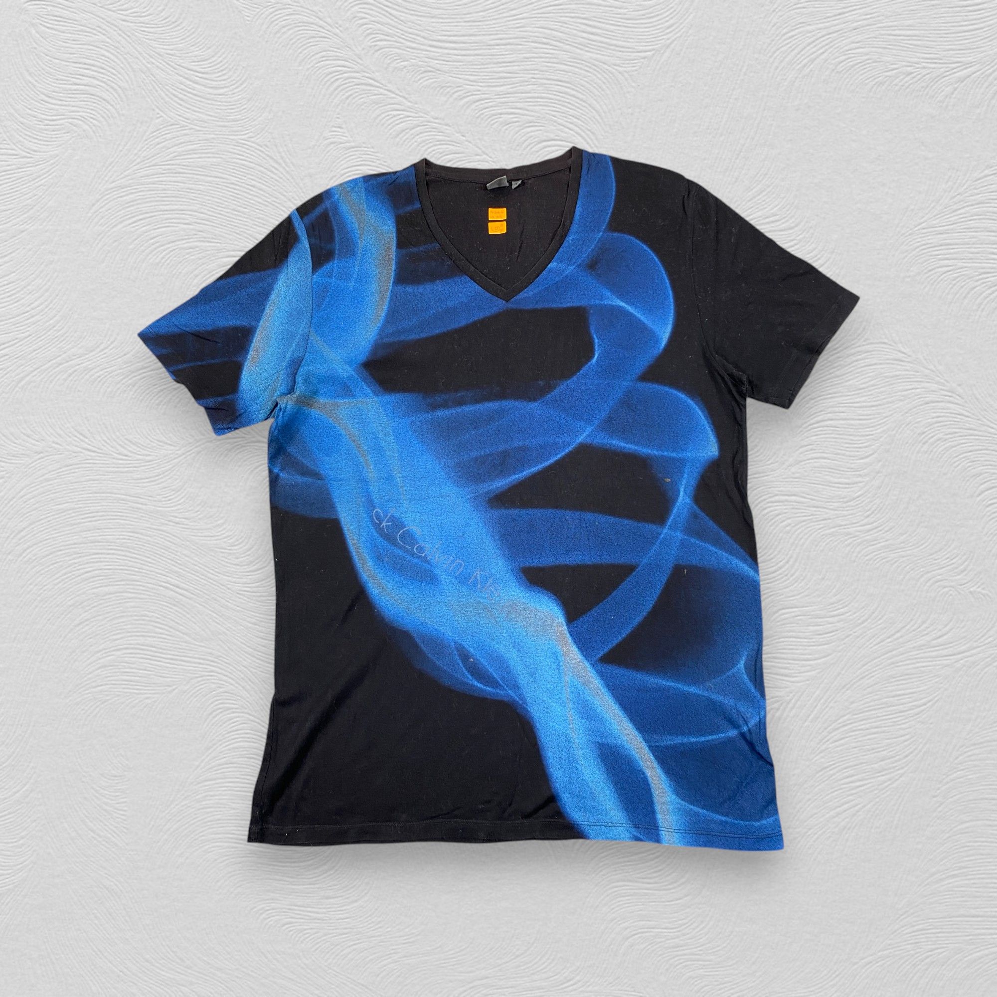 Calvin Klein Calvin Klein Nice Design Medium Tshirt -D061 Size US M / EU 48-50 / 2 - 1 Thumbnail